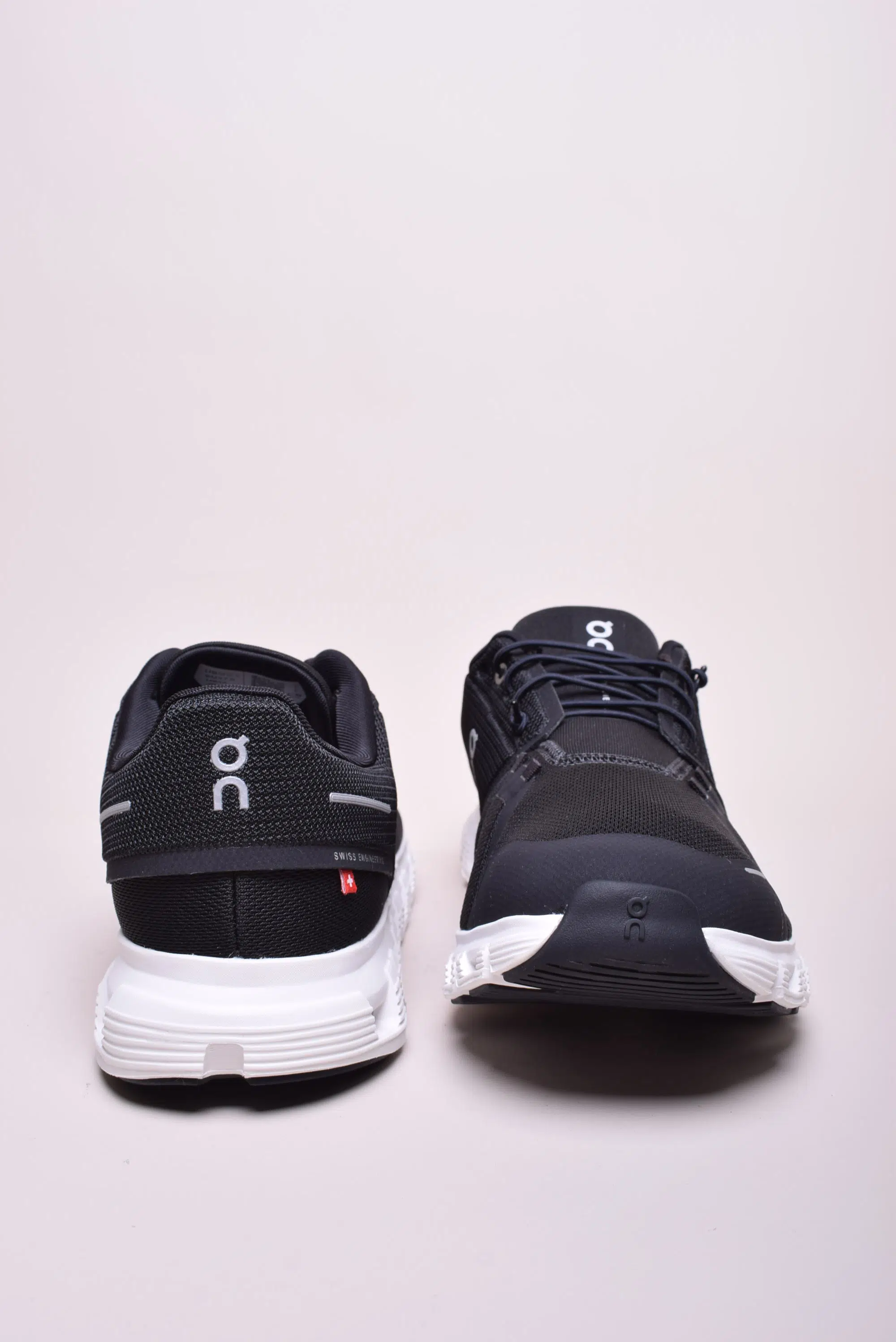 Pantofi sport barbati Cloud 6 [2]