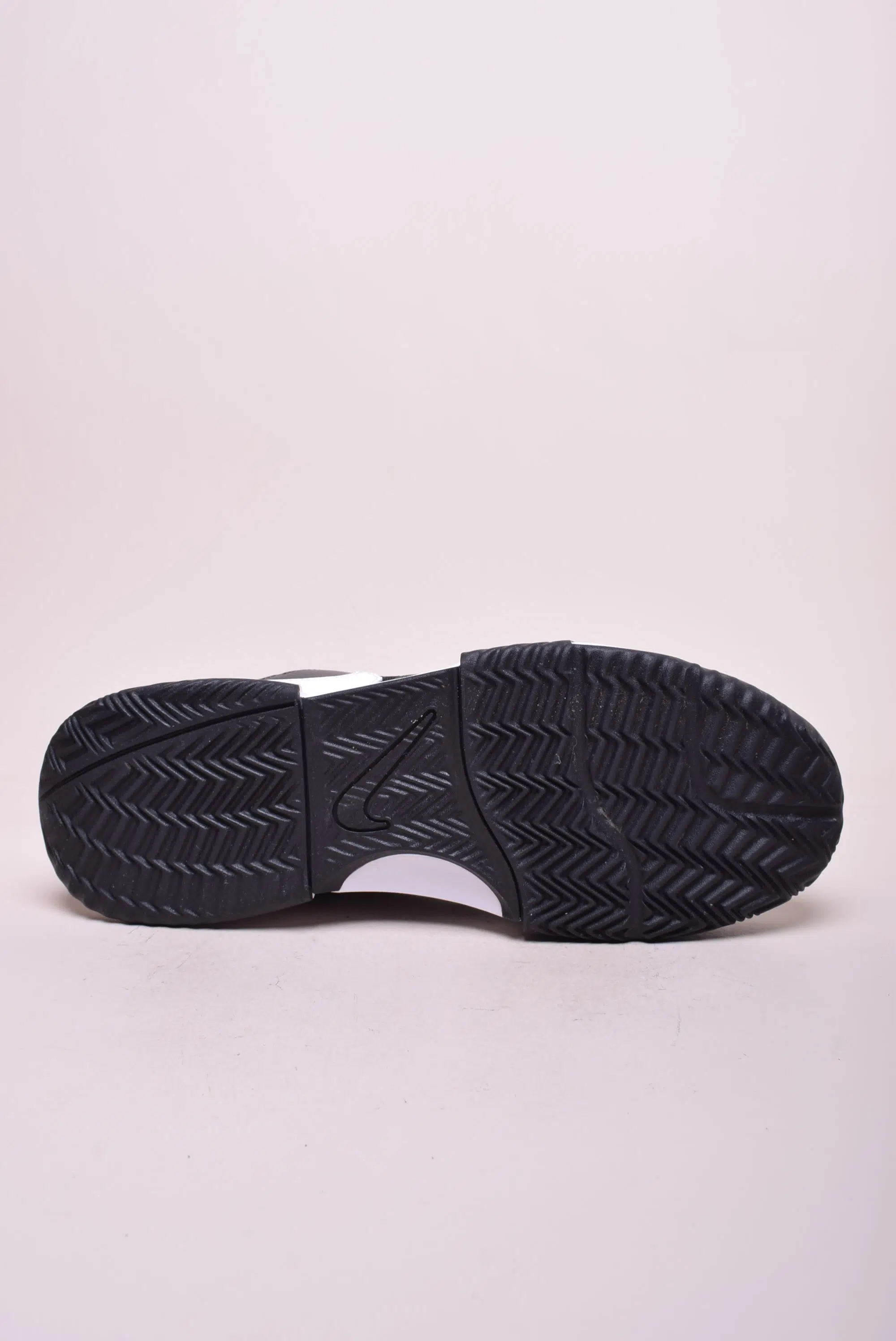 Pantofi sport barbati Court Lite 4 [1]