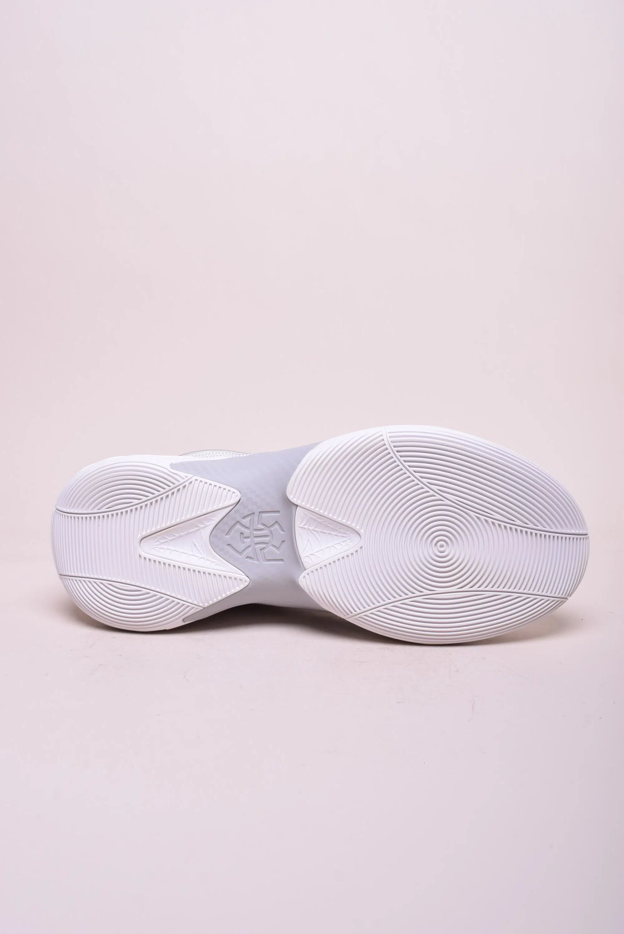 Pantofi sport barbati D.O.N. Issue 7 [1]