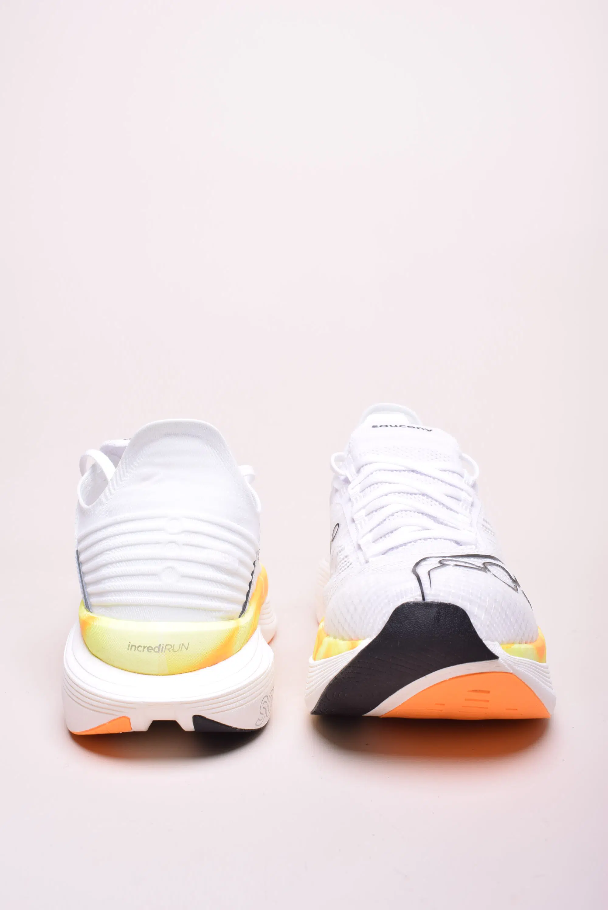 Pantofi sport barbati Endorphin Elite 2 [2]