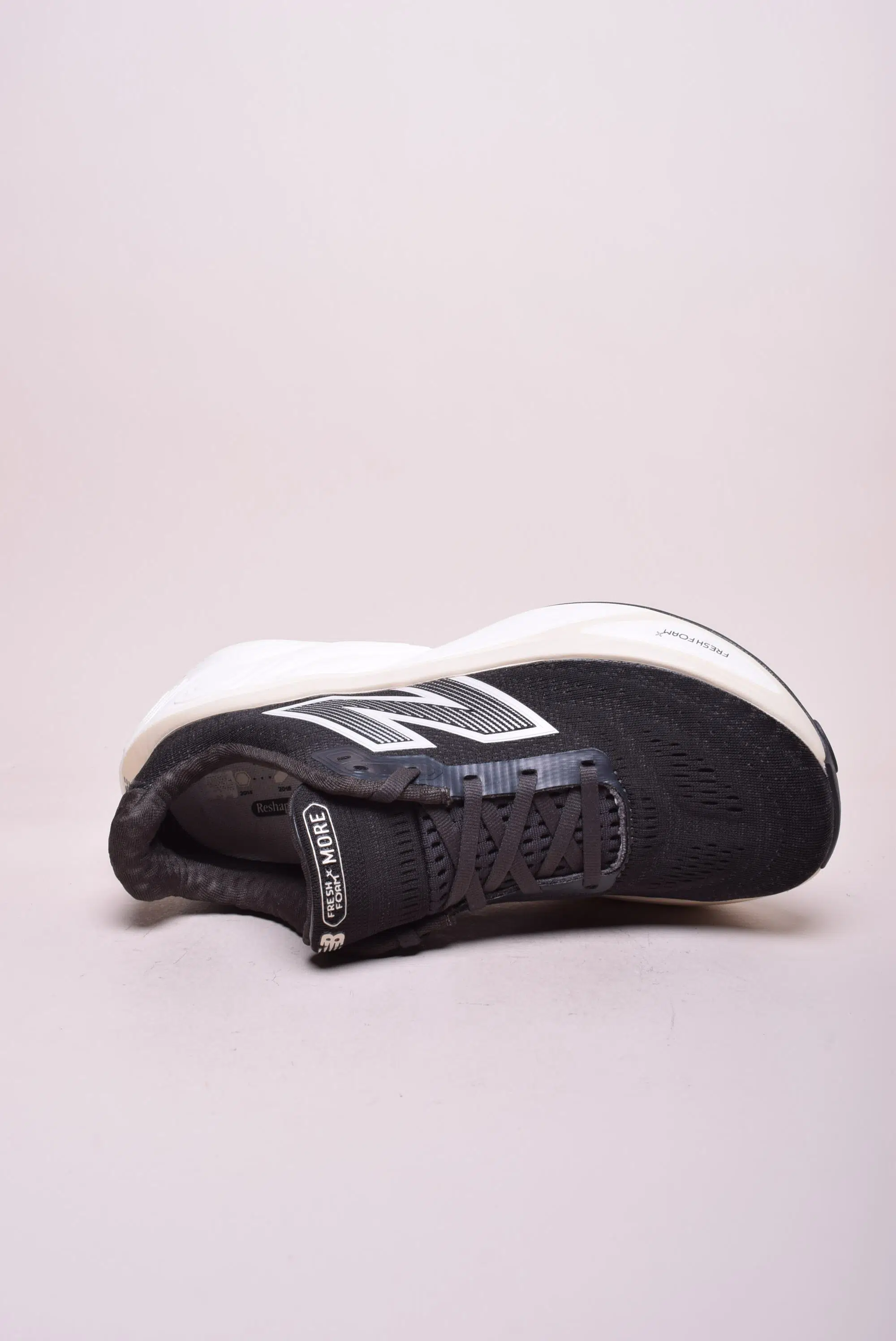 Pantofi sport barbati Fresh Foam X More V5 [3]