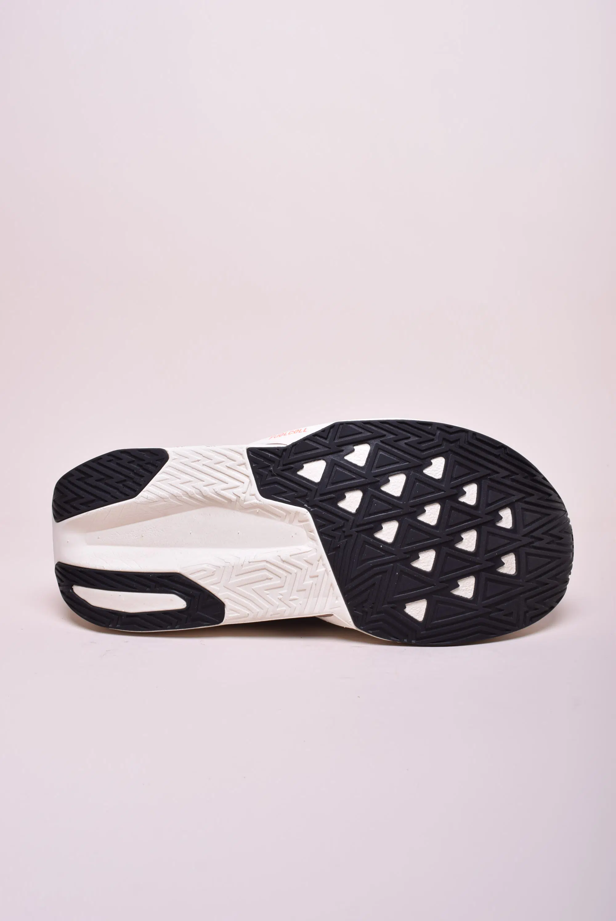 Pantofi sport barbati Fuelcell Rebel v5 [1]