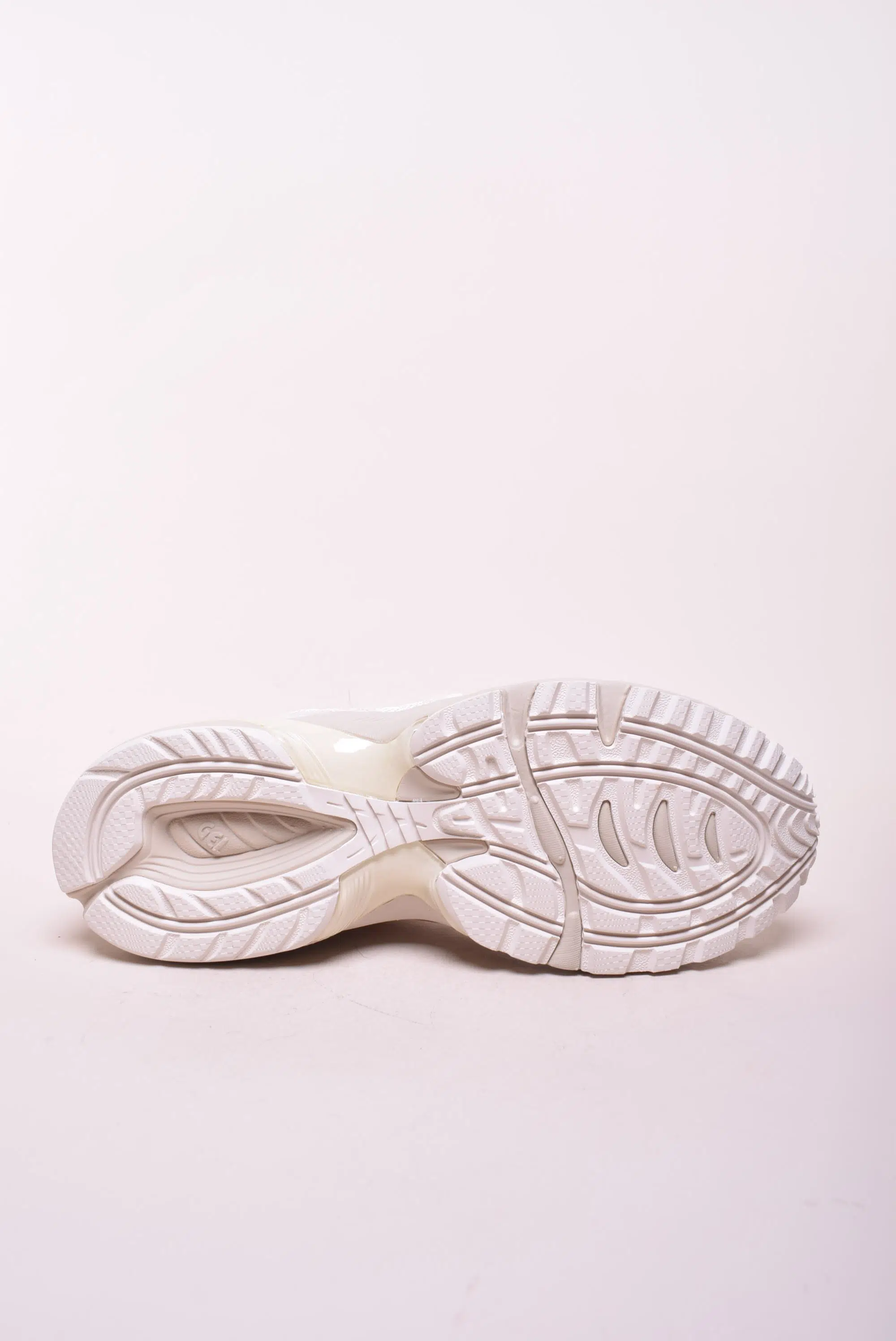 Pantofi sport barbati Gel 1090v2 [1]