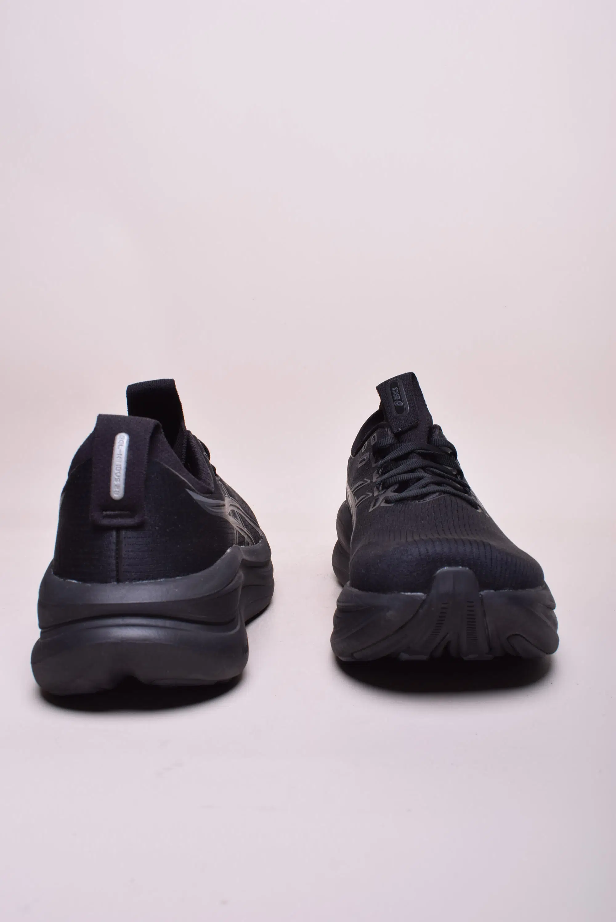 Pantofi sport barbati Gel-Nimbus 28 [2]