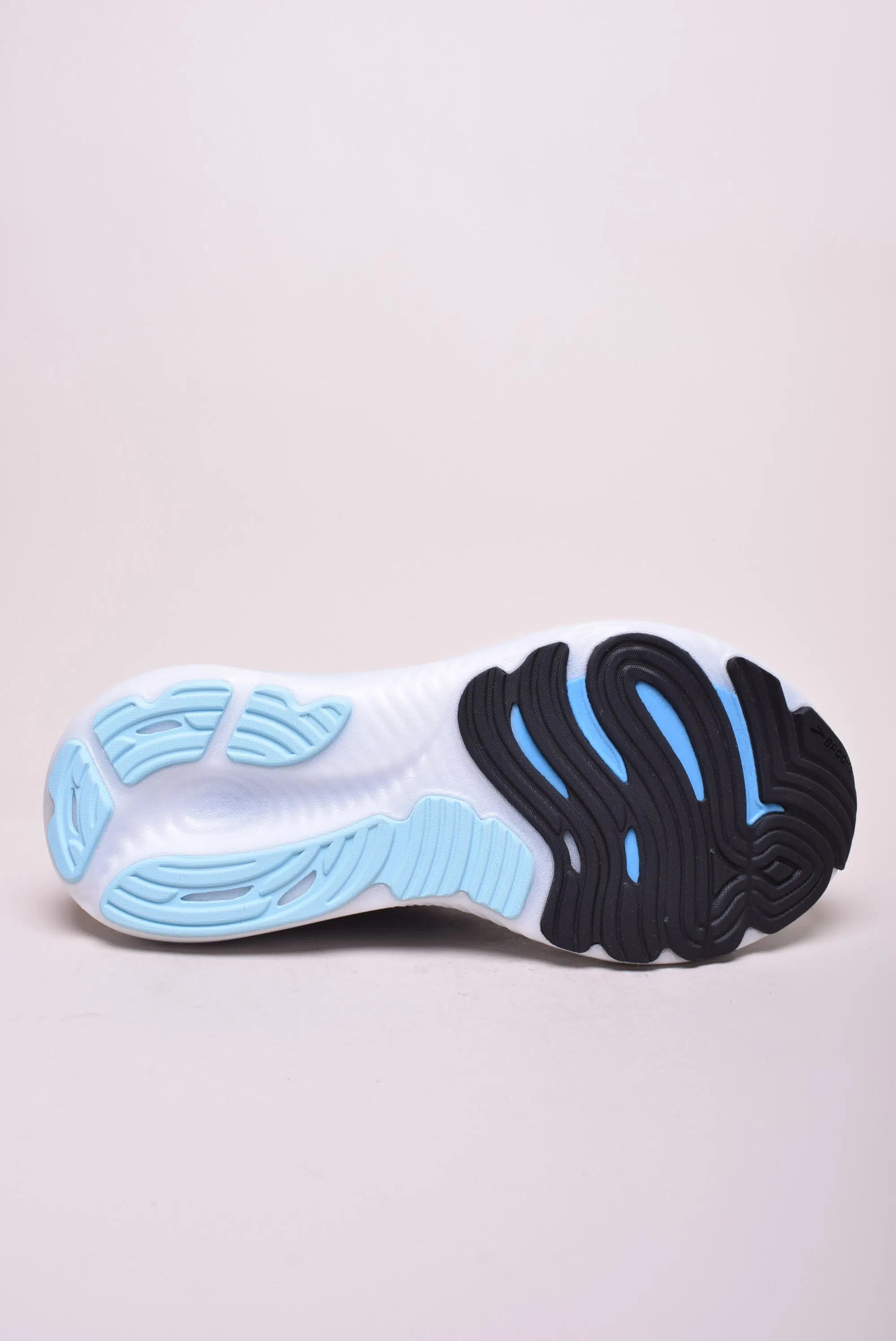 Pantofi sport barbati Glycerin 22 [1]