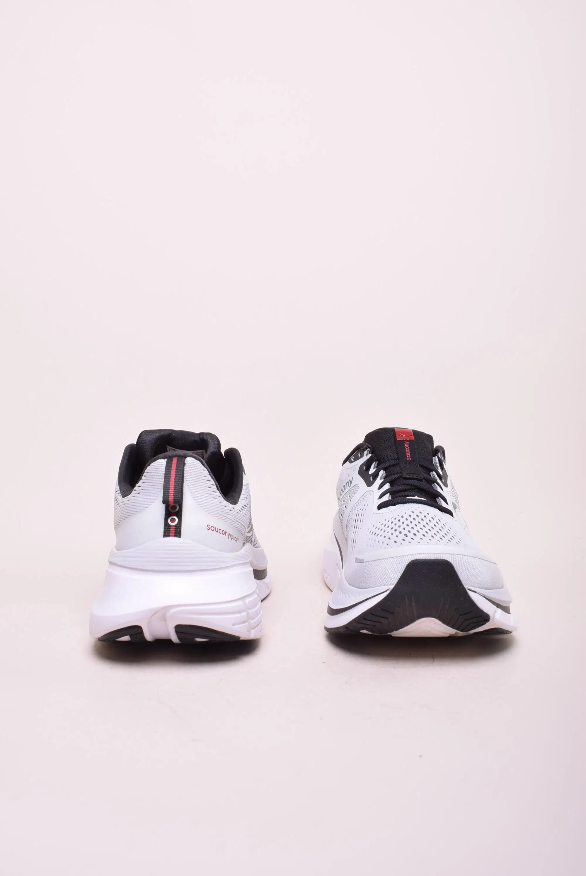 Pantofi sport barbati Guide 18 [2]