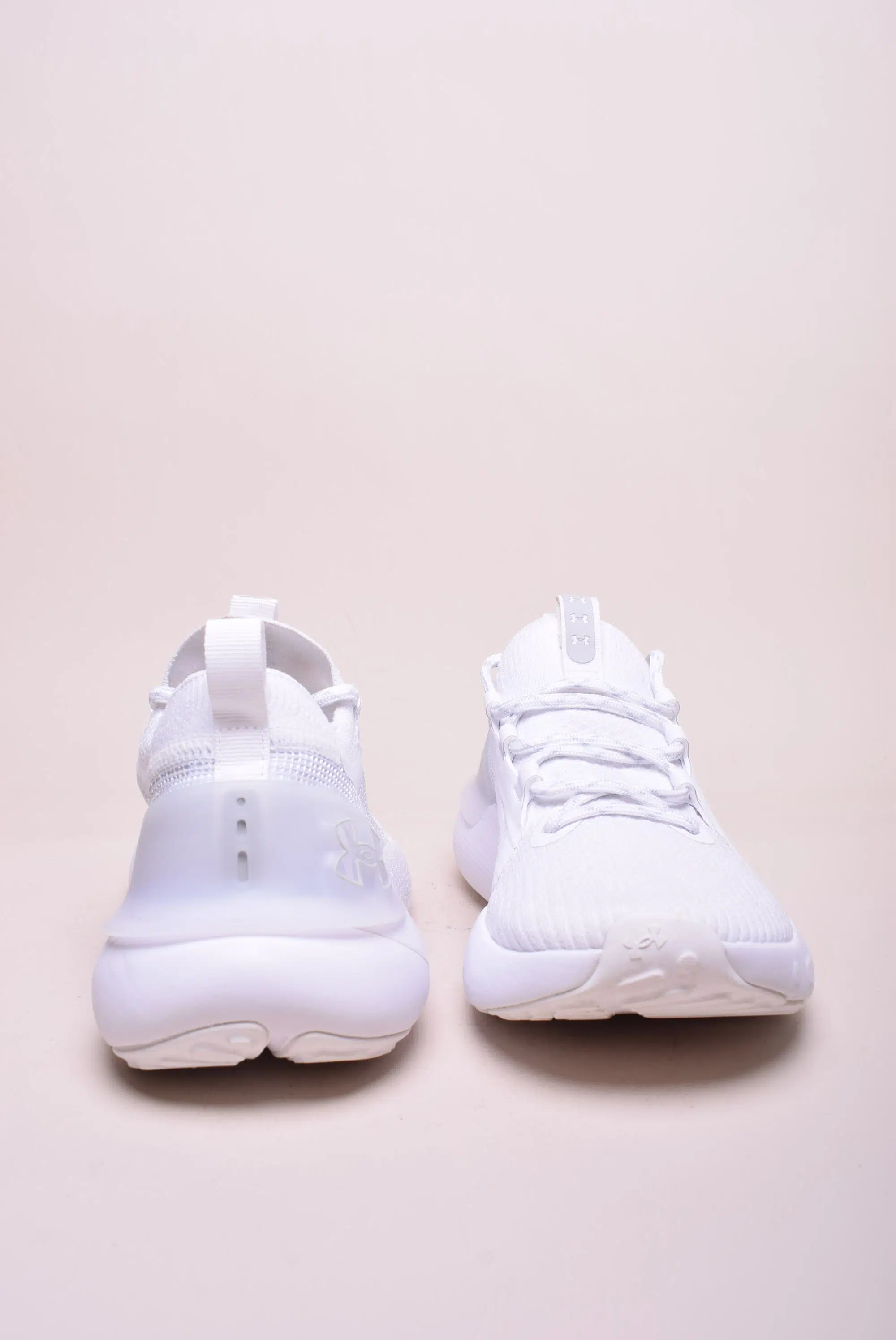 Pantofi sport barbati Hovr Phantom 3 SE [2]