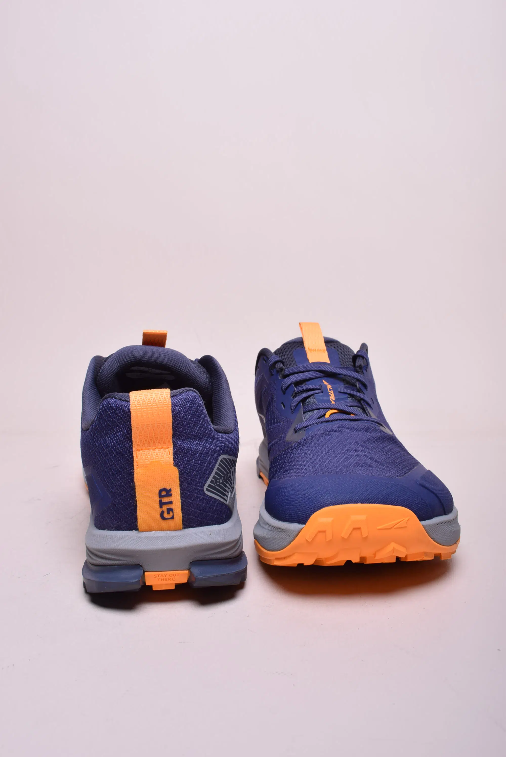 Pantofi sport barbati Lone Peak 9 [2]