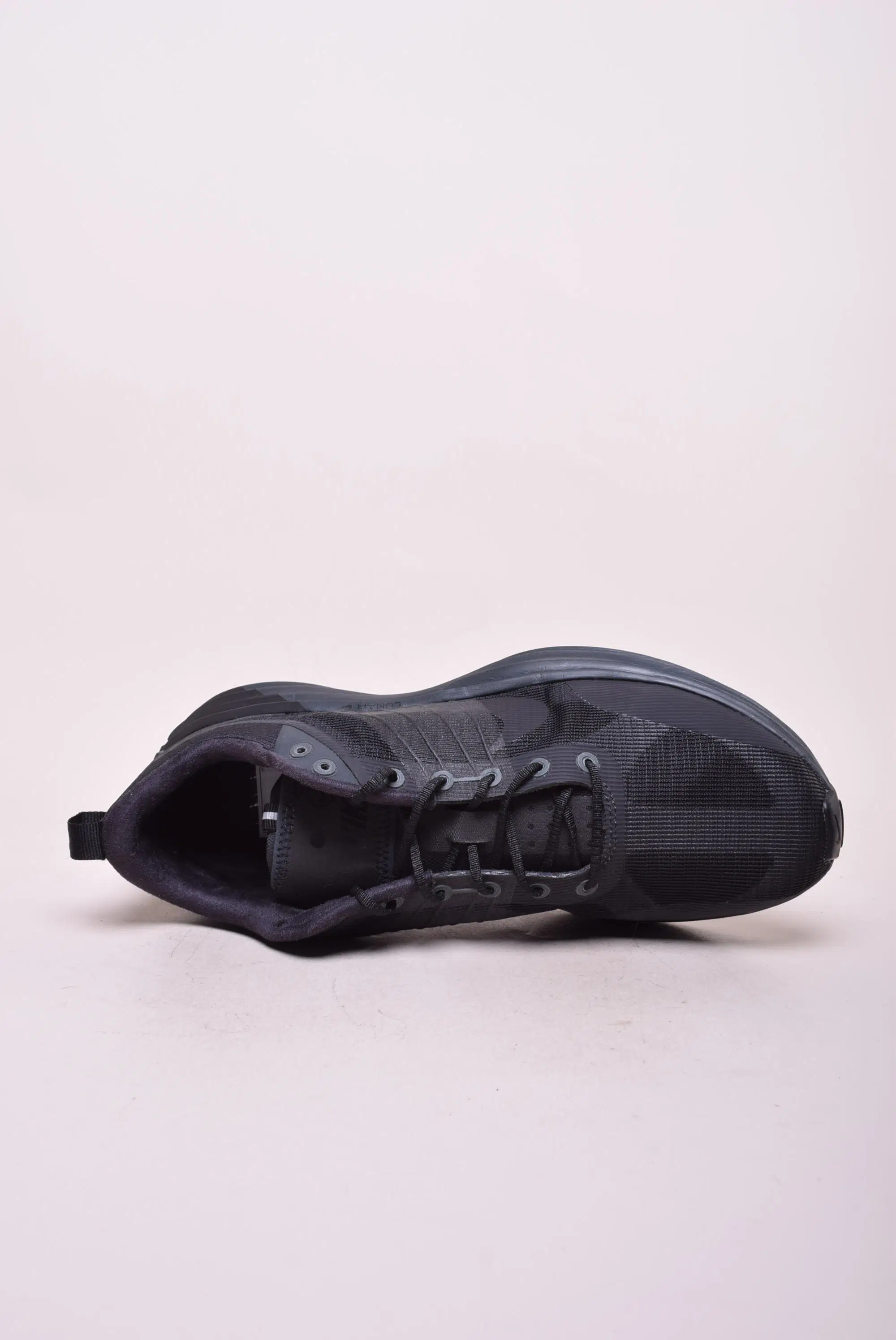 Pantofi sport barbati Lunar Roam [3]