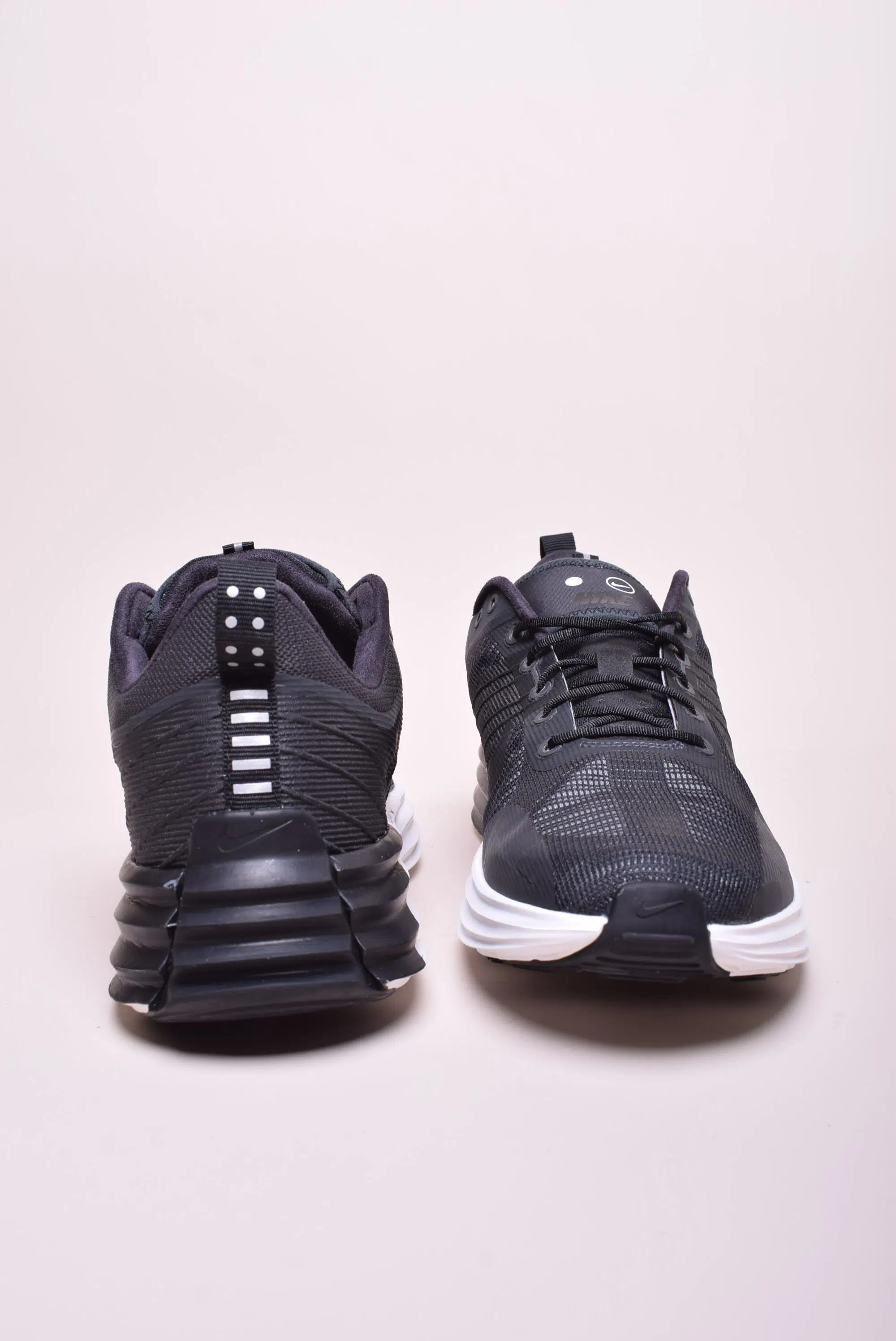 Pantofi sport barbati Lunar Roam [2]