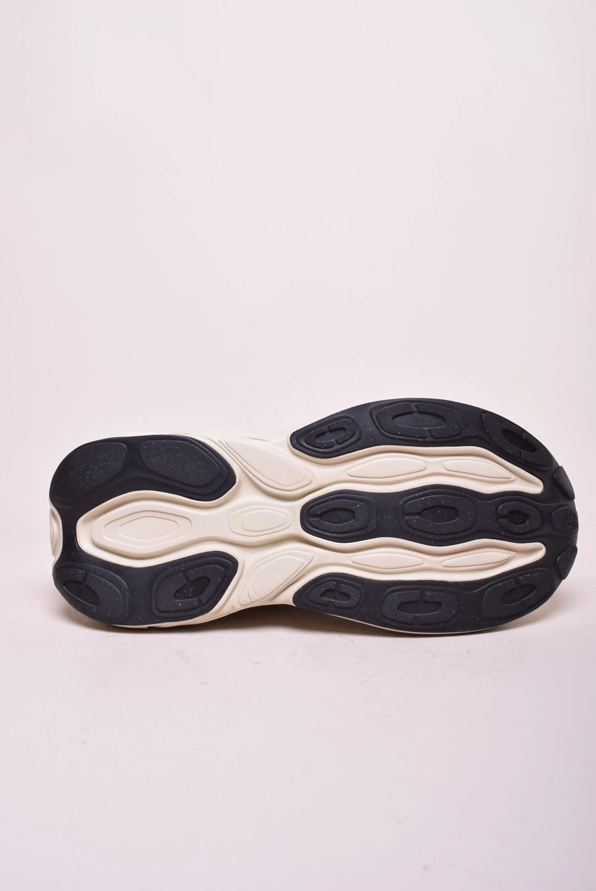 Pantofi sport barbati More v5 [1]