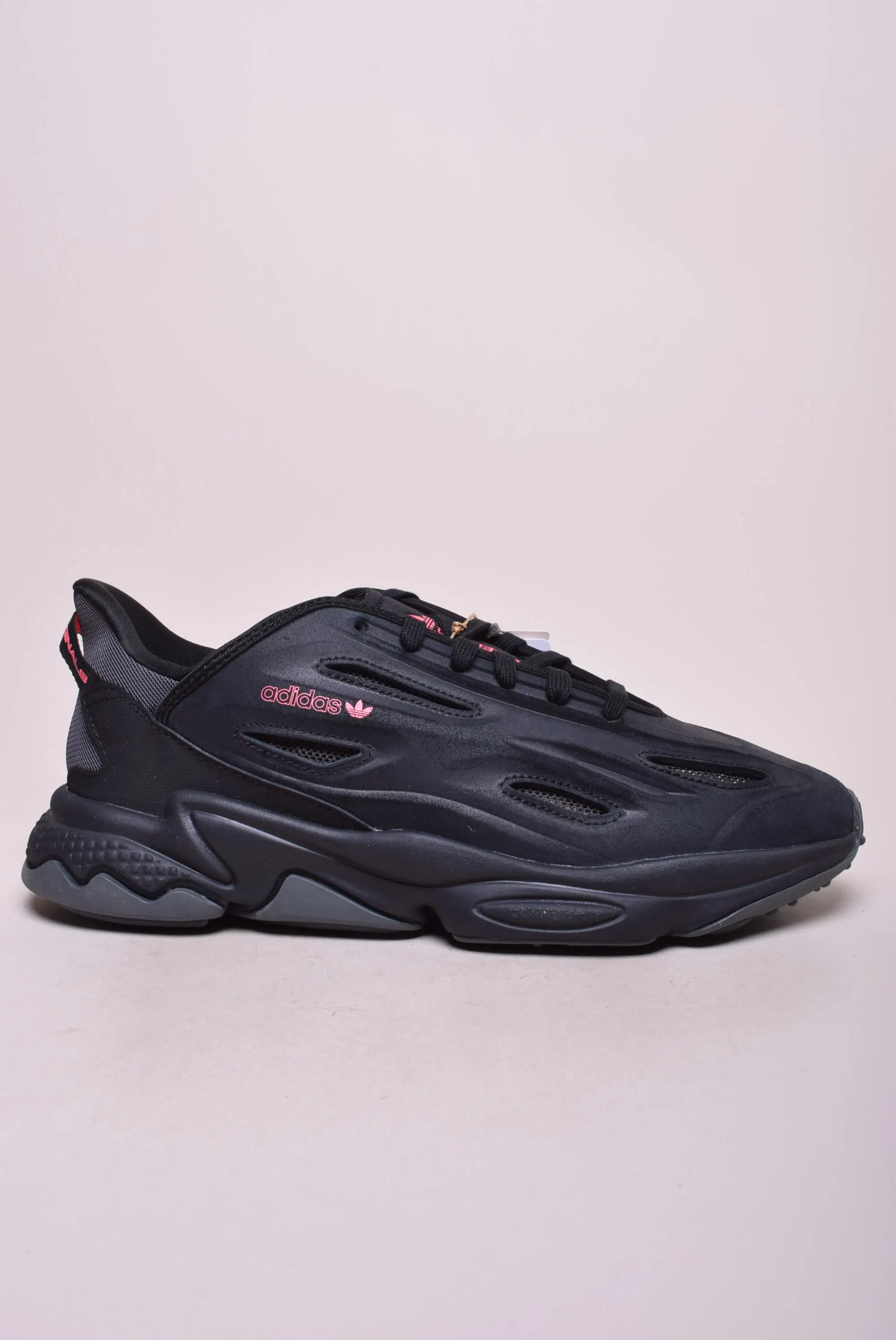 Pantofi sport barbati Ozweego Celox [0]