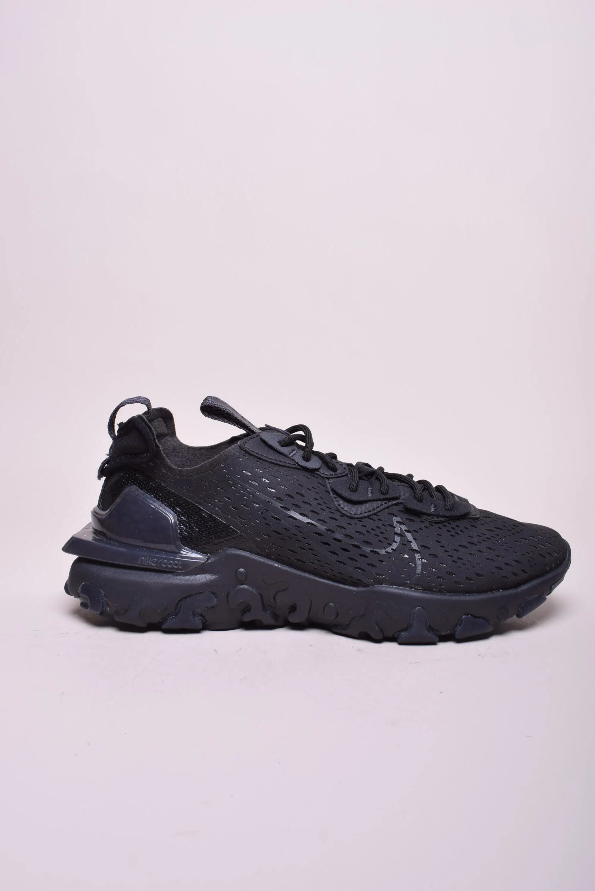 OUTLET - Pantofi sport barbati React Vision