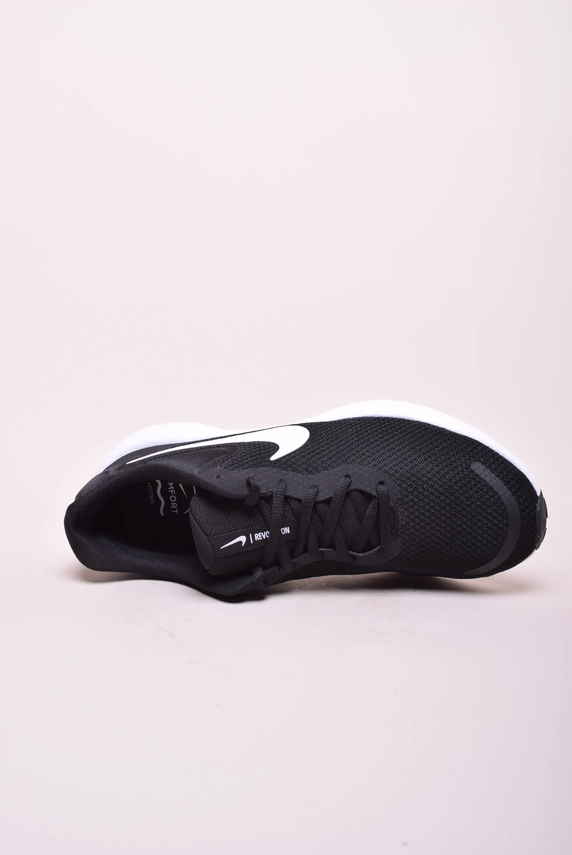 Pantofi sport barbati Revolution 7 [3]