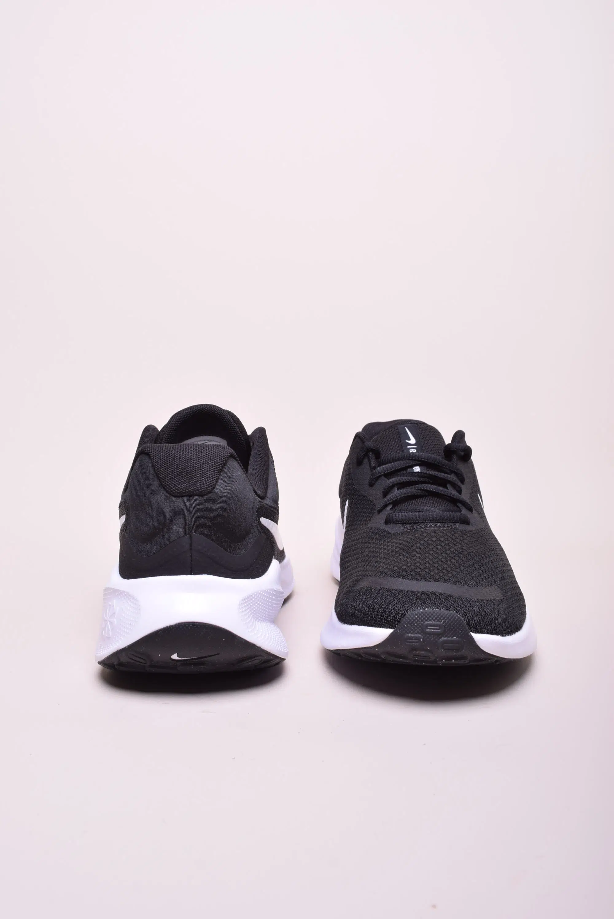 Pantofi sport barbati Revolution 7 [2]