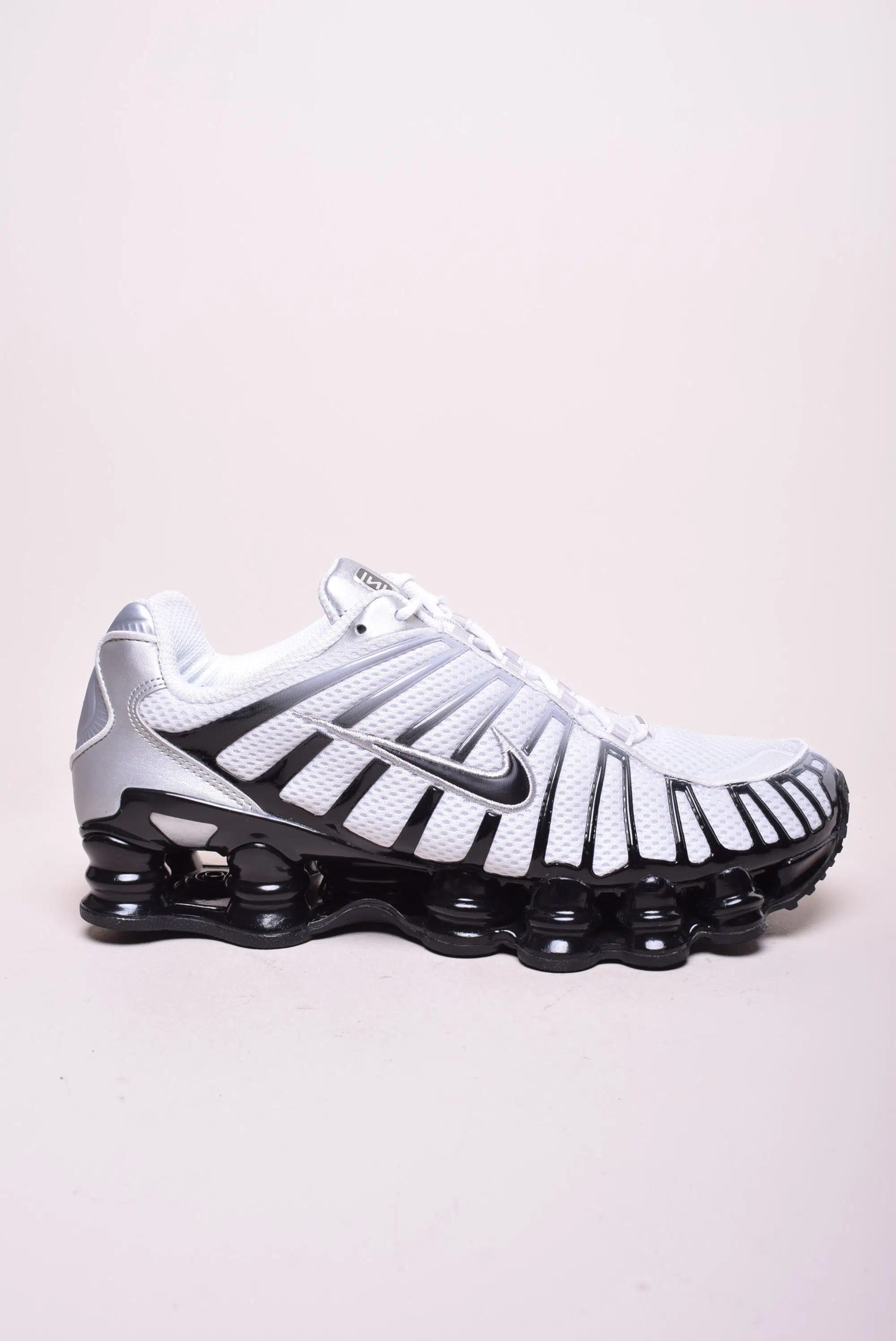 BLACK FRIDAY % - Pantofi sport barbati Shox TL