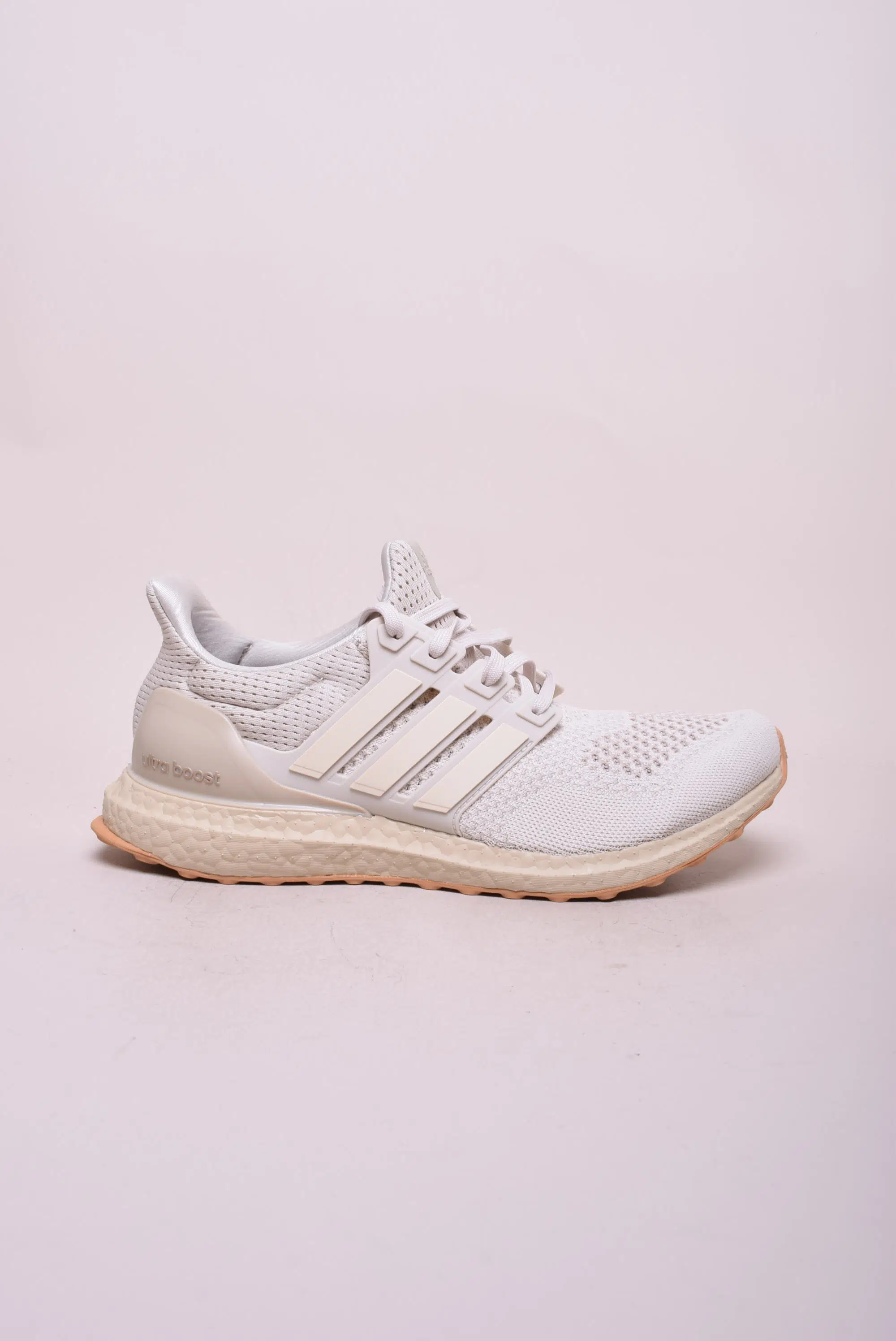 Pantofi sport barbati Ultraboost 1.0 [0]