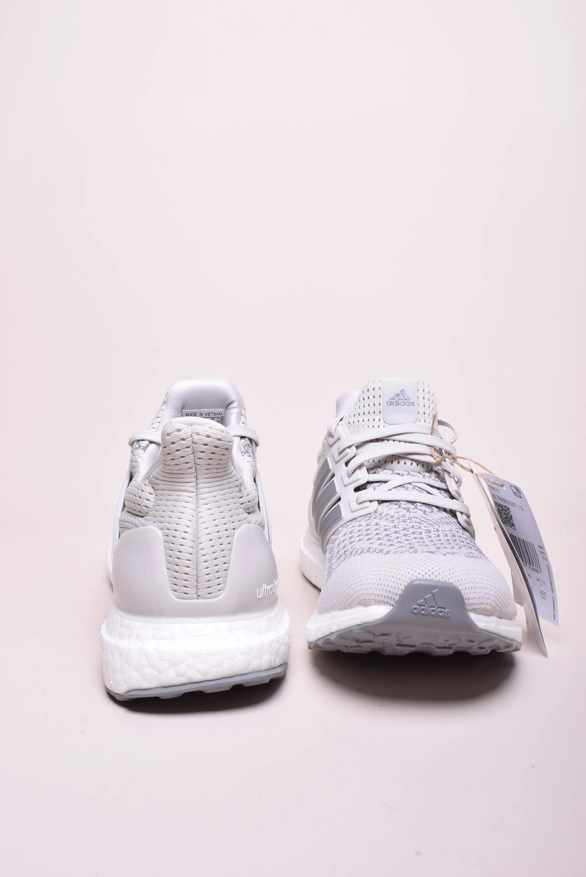 Pantofi sport barbati Ultraboost 1.0 [2]