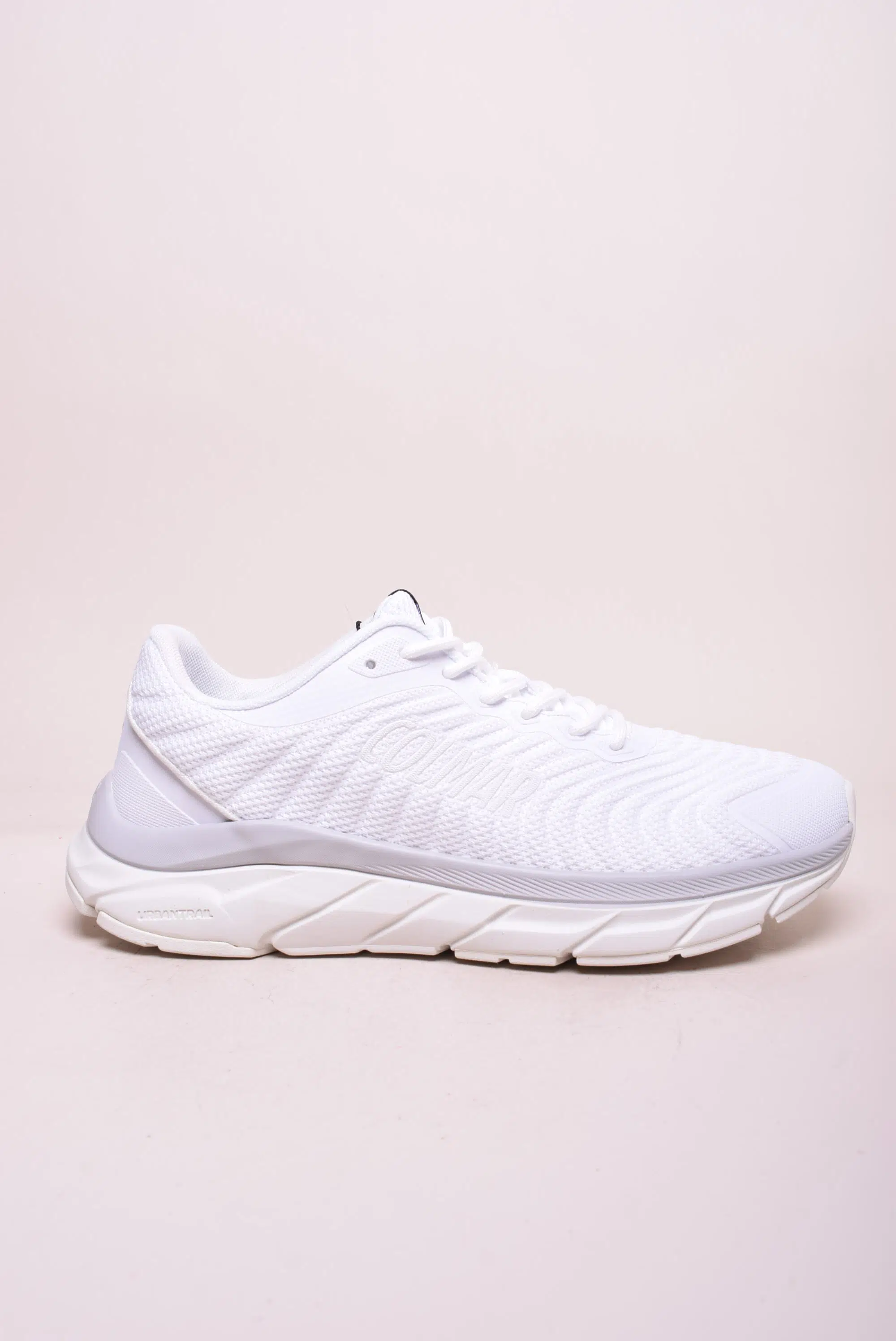 Pantofi sport barbati Urbantrail Plain 200