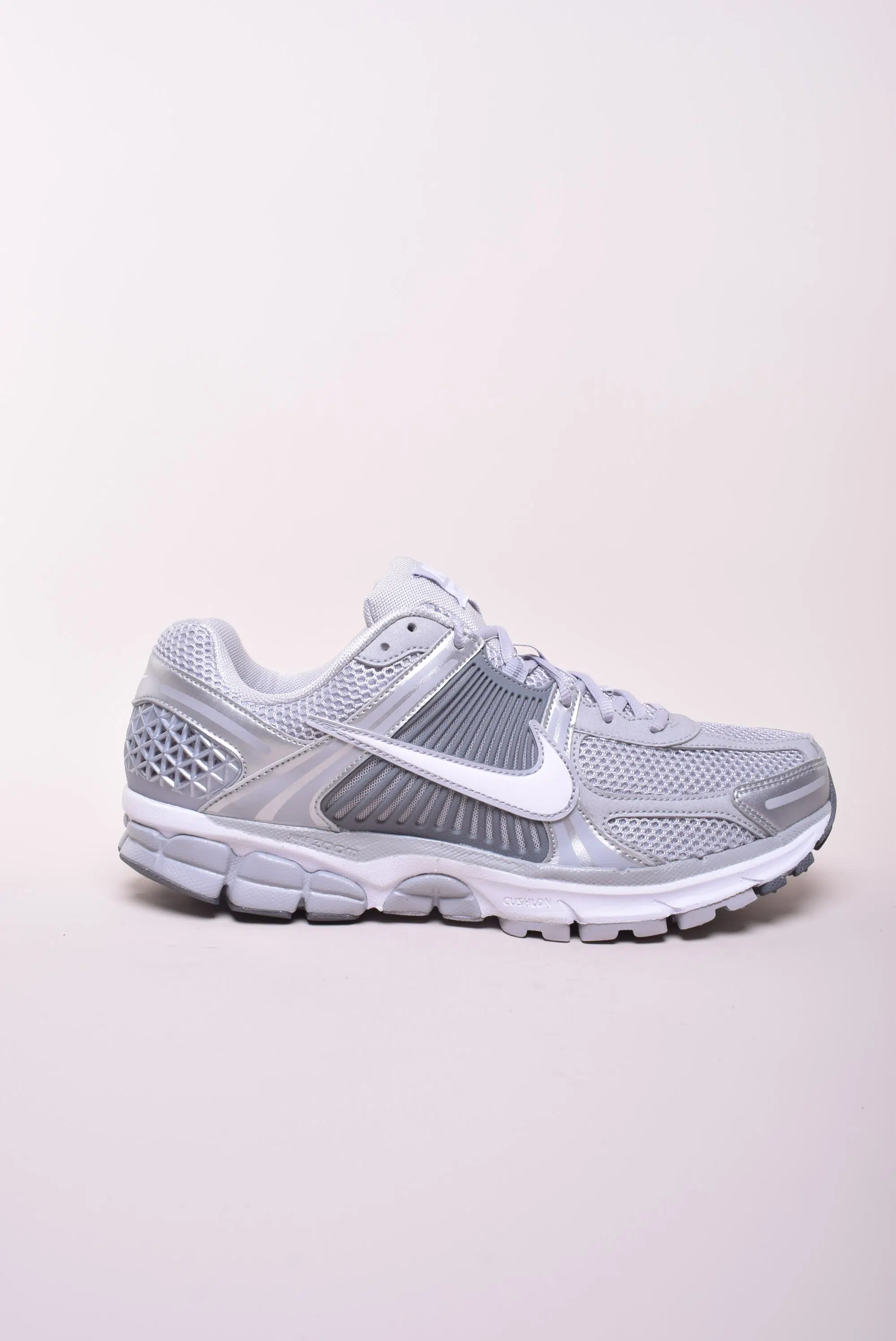 Pantofi sport barbati Vomero 5 [0]