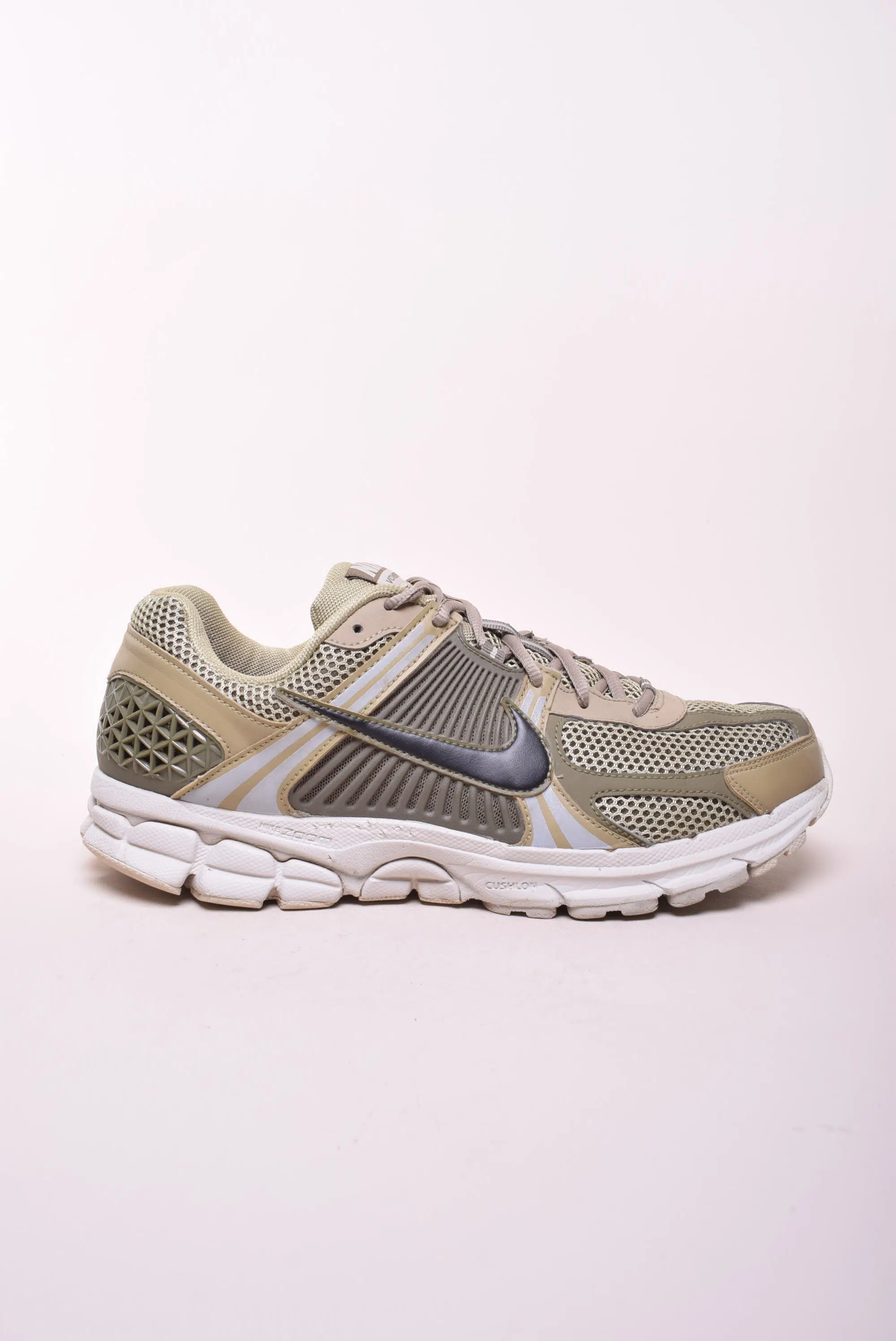 Pantofi sport barbati Vomero 5 [0]