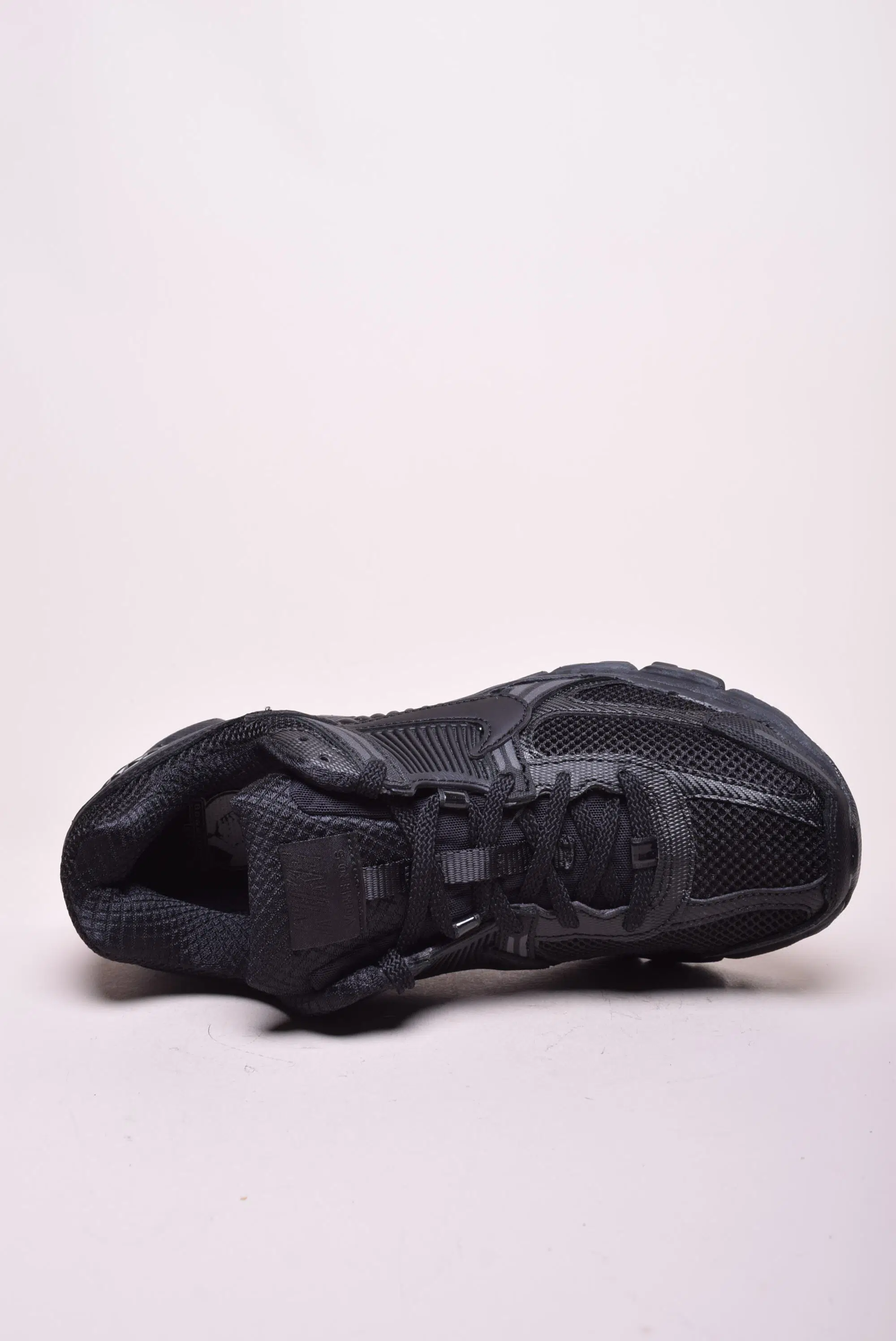 Pantofi sport barbati Zoom Vomero 5 [3]