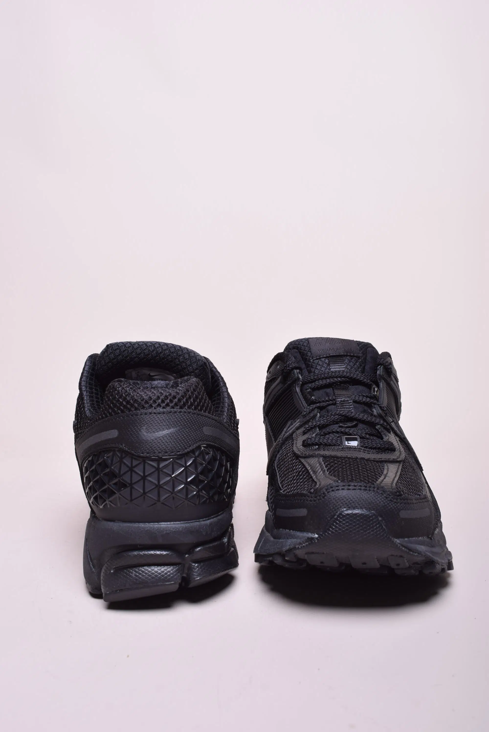 Pantofi sport barbati Zoom Vomero 5 [2]