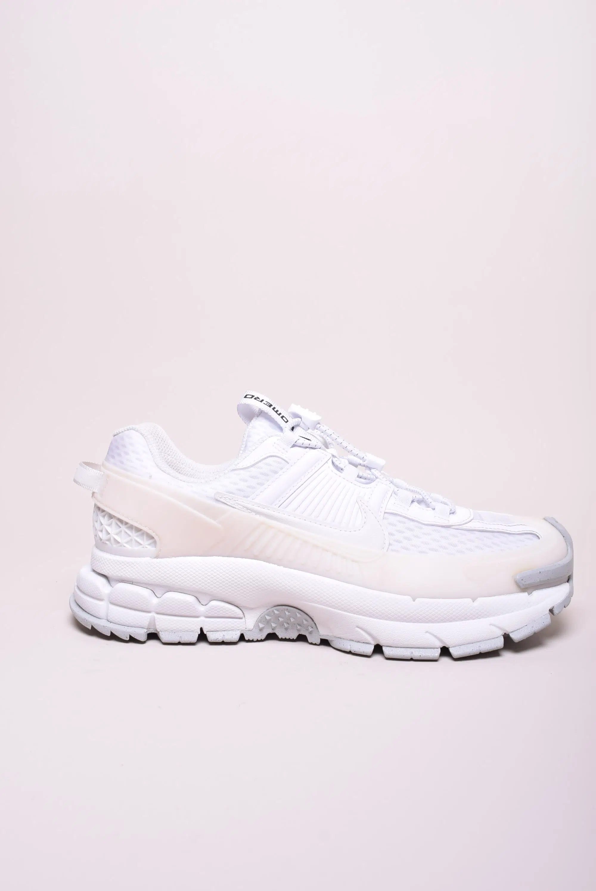 Toate produsele - Pantofi sport barbati Zoom Vomero Roam