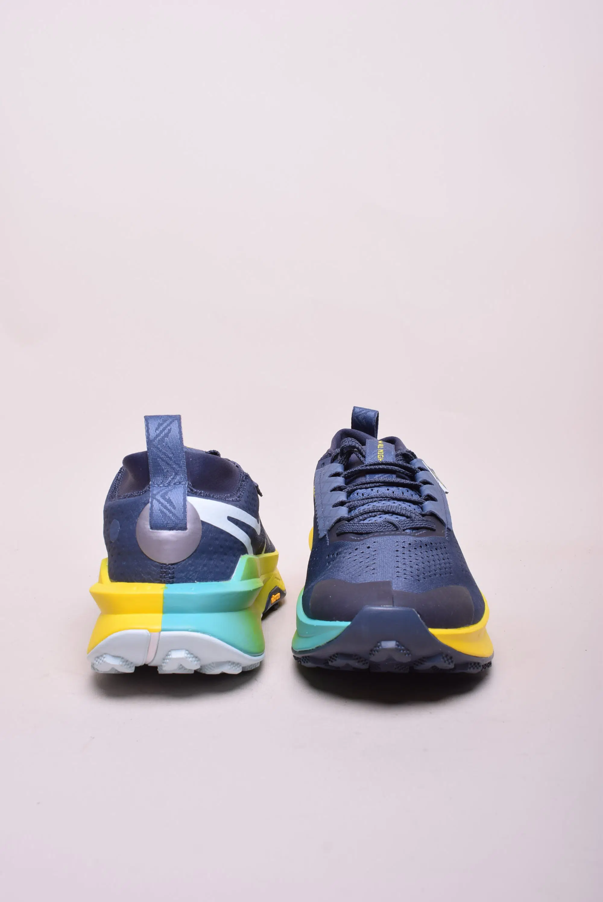 Pantofi sport barbati ZoomX Zegama Trail 2 [2]