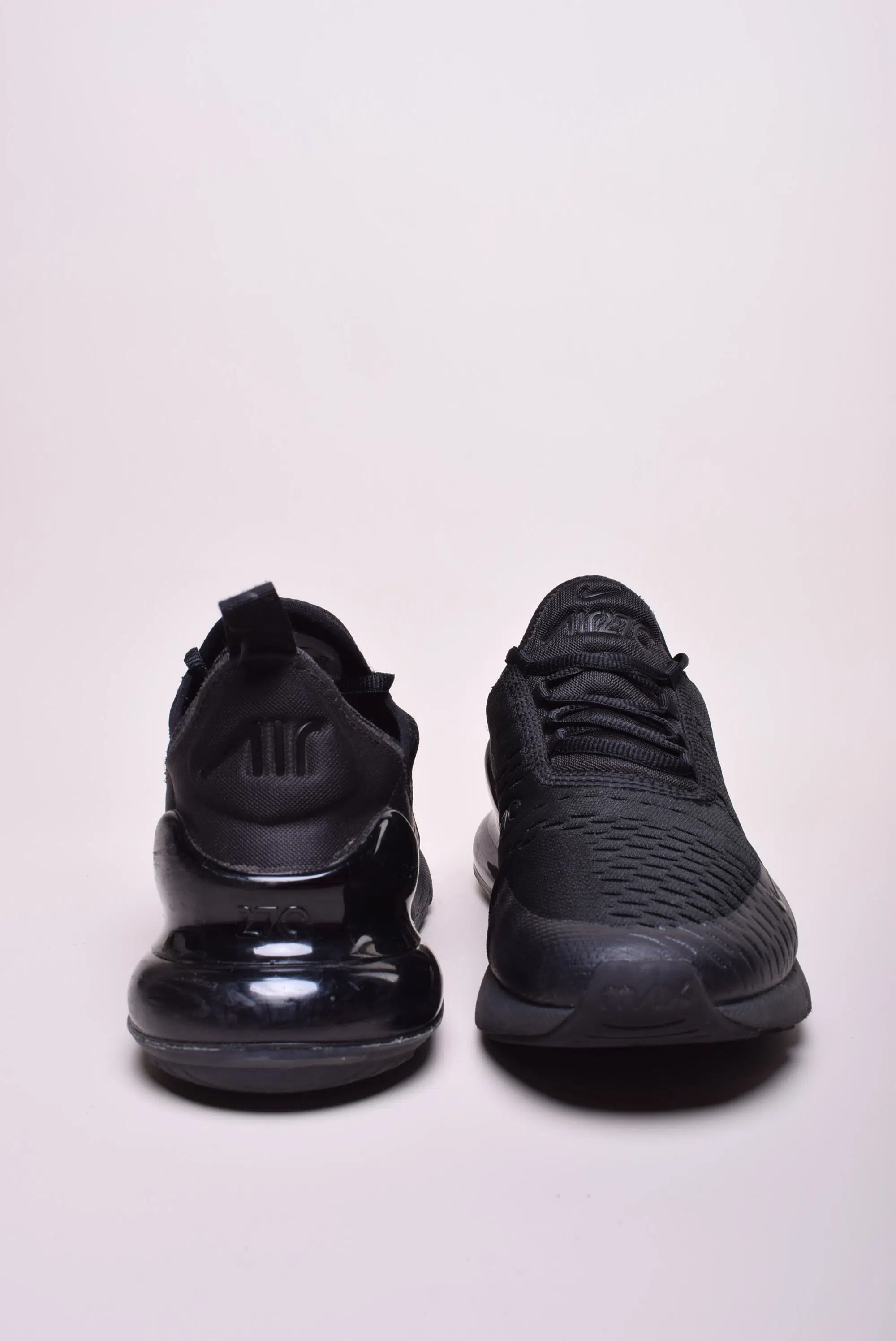 Pantofi sport dama Air Max 270 [2]