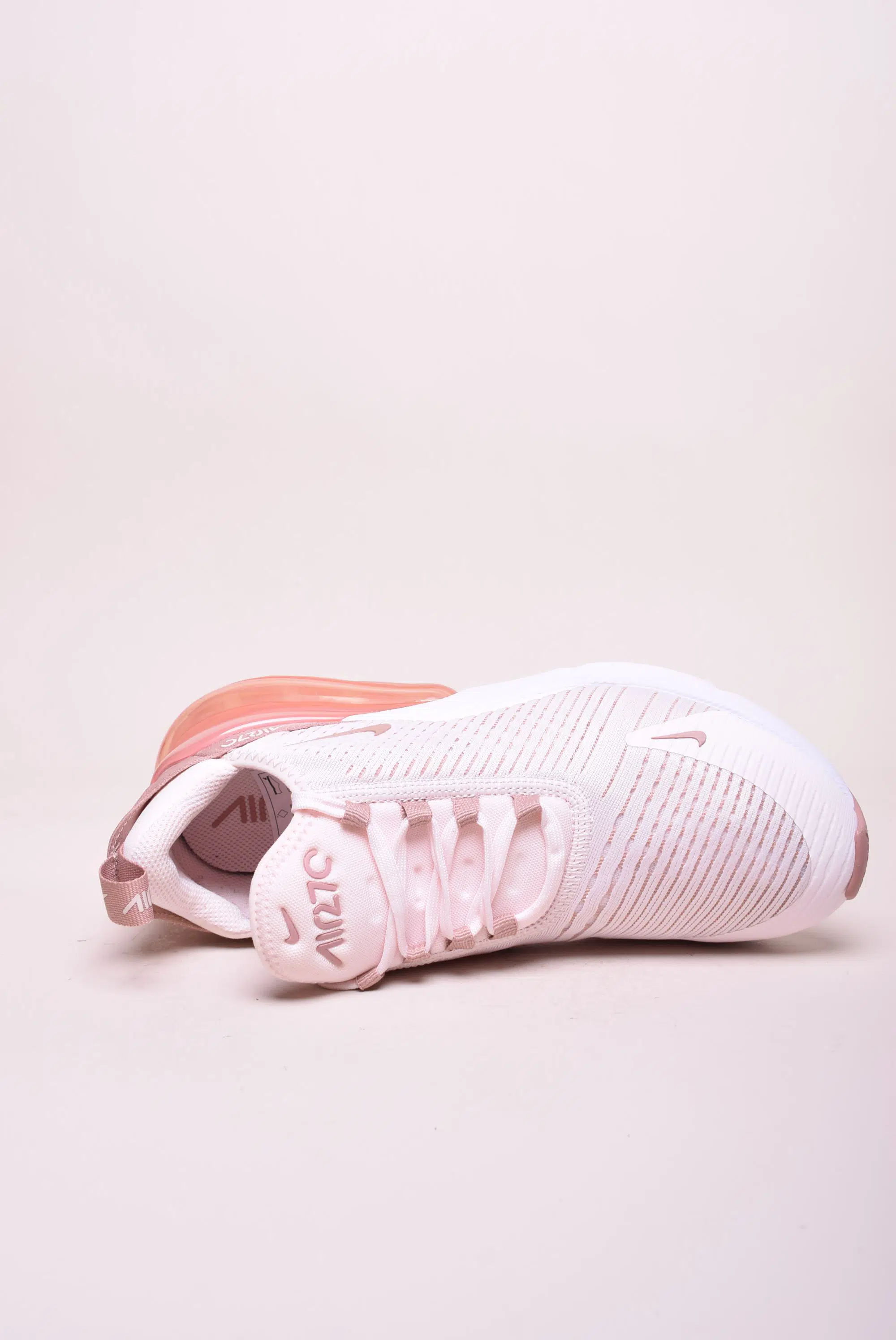 Pantofi sport dama Air Max 270 [3]