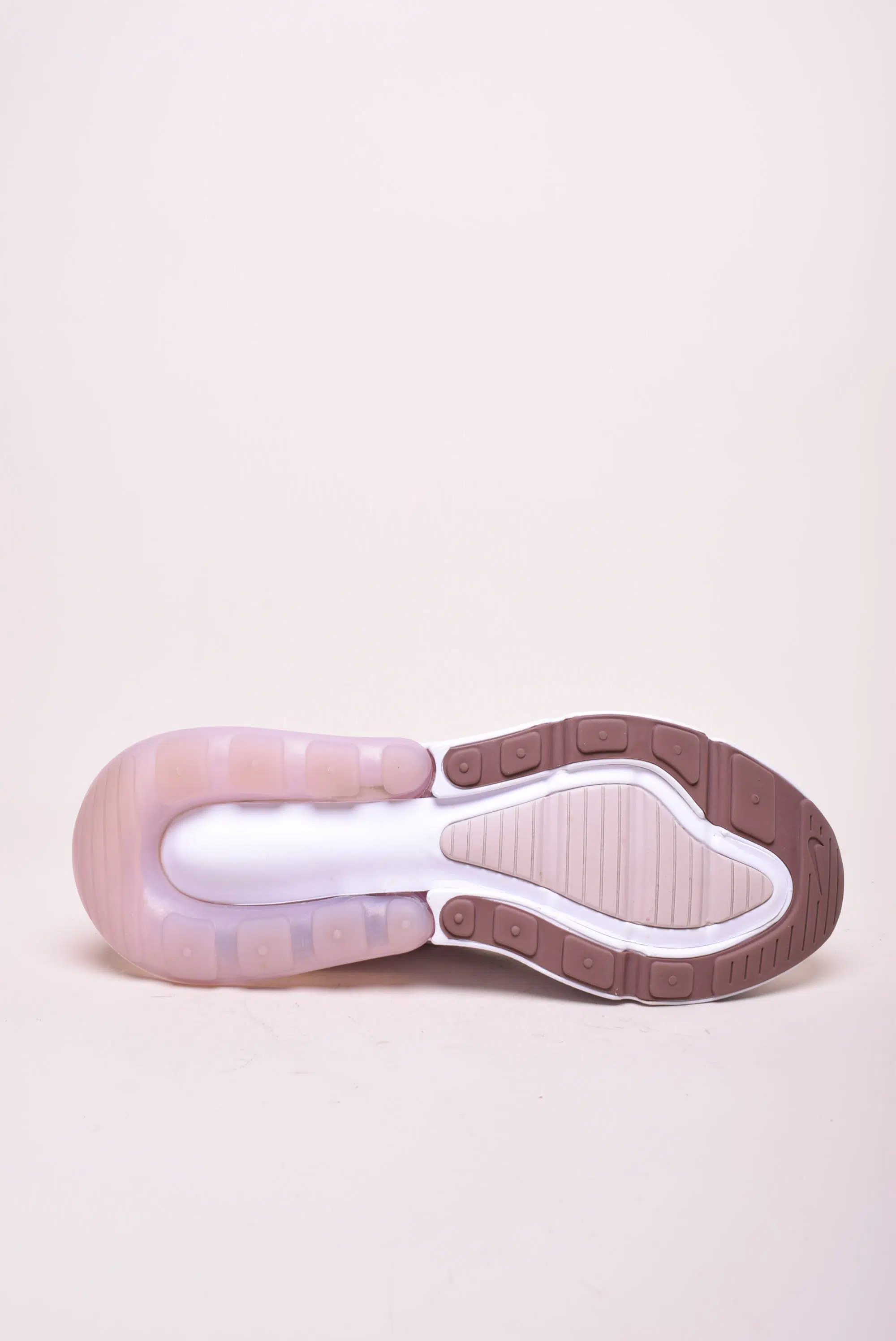 Pantofi sport dama Air Max 270 [1]