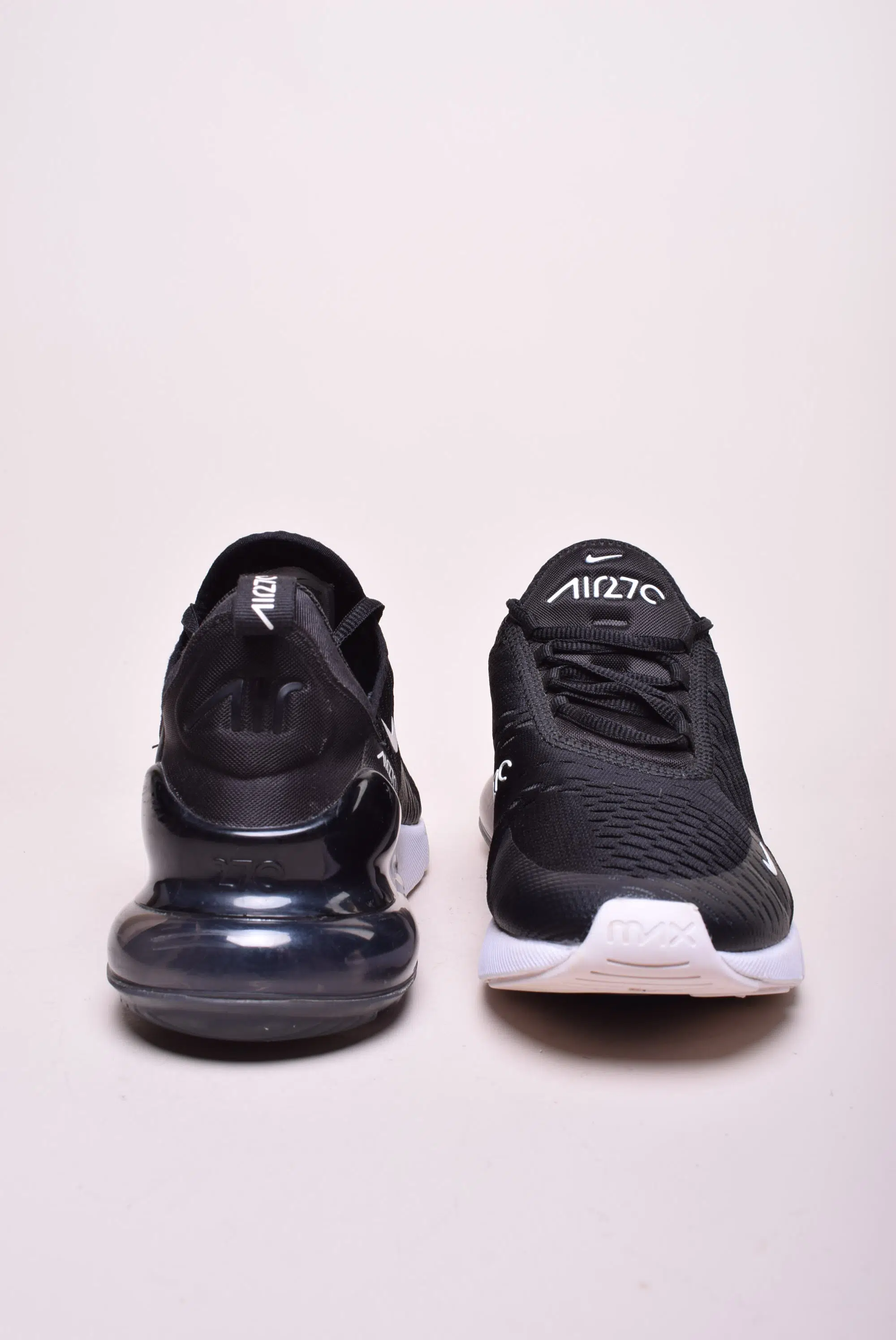 Pantofi sport dama Air Max 270 [2]