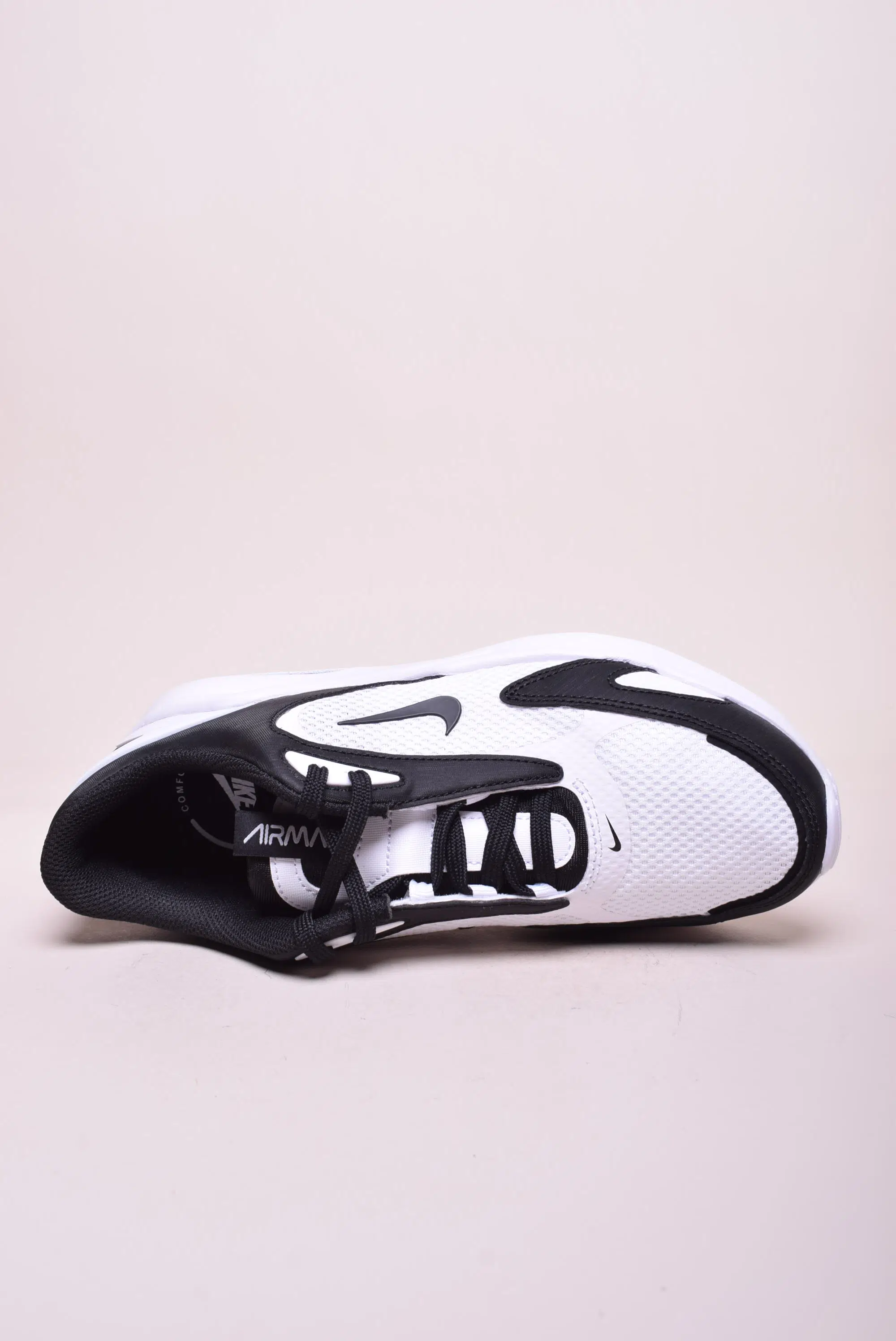 Pantofi sport dama Air Max Bolt [3]