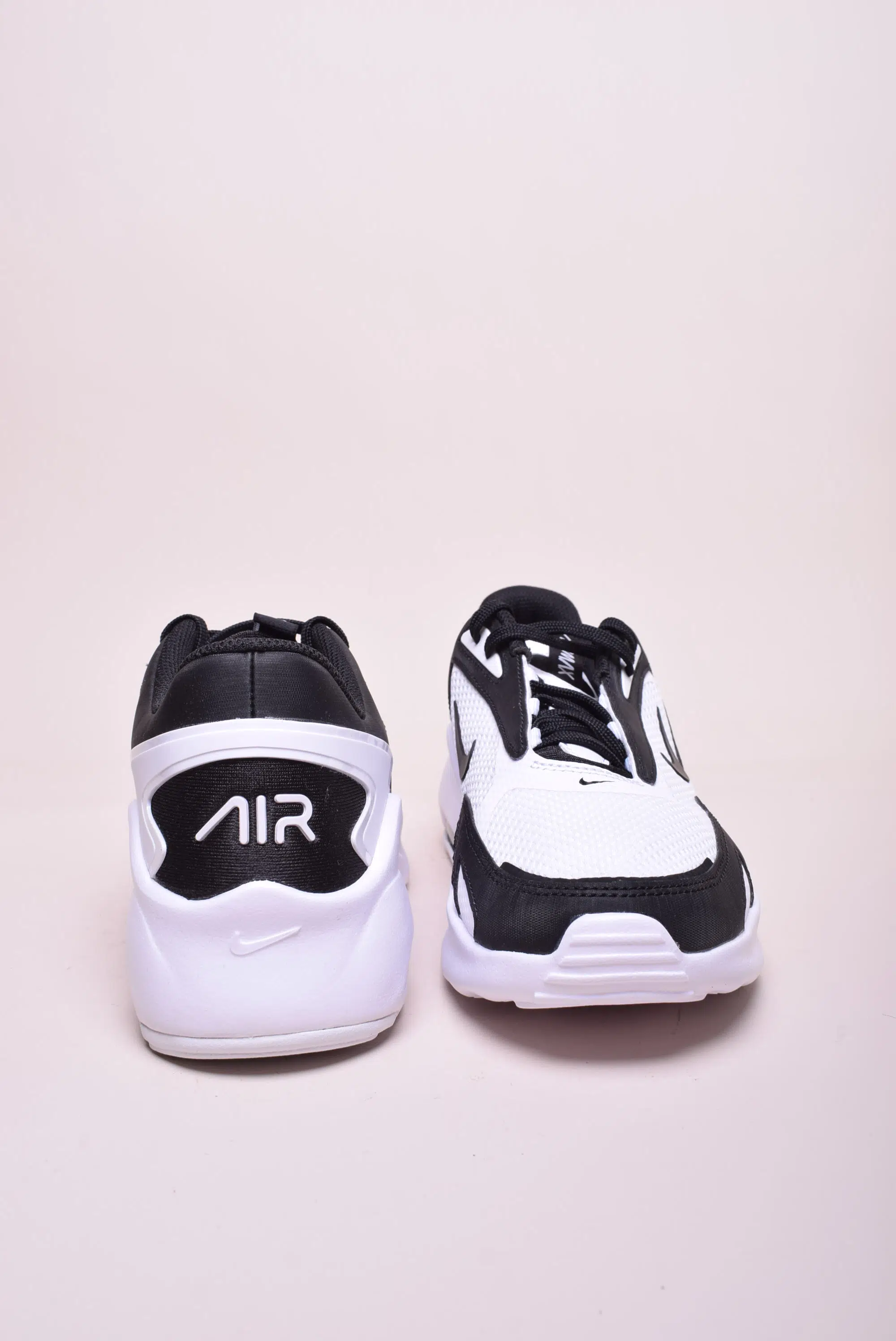 Pantofi sport dama Air Max Bolt [2]