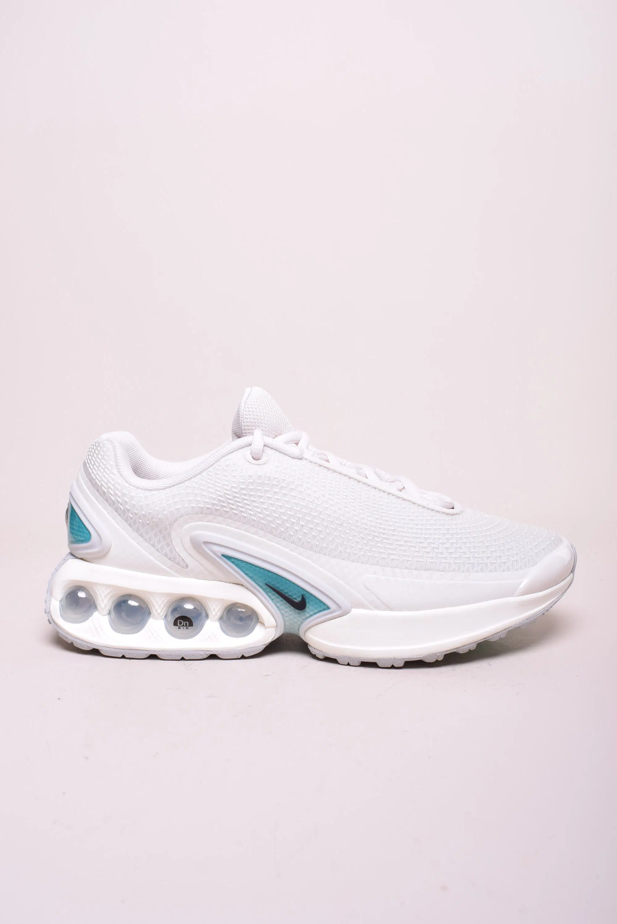 Pantofi sport dama Air Max DN [0]