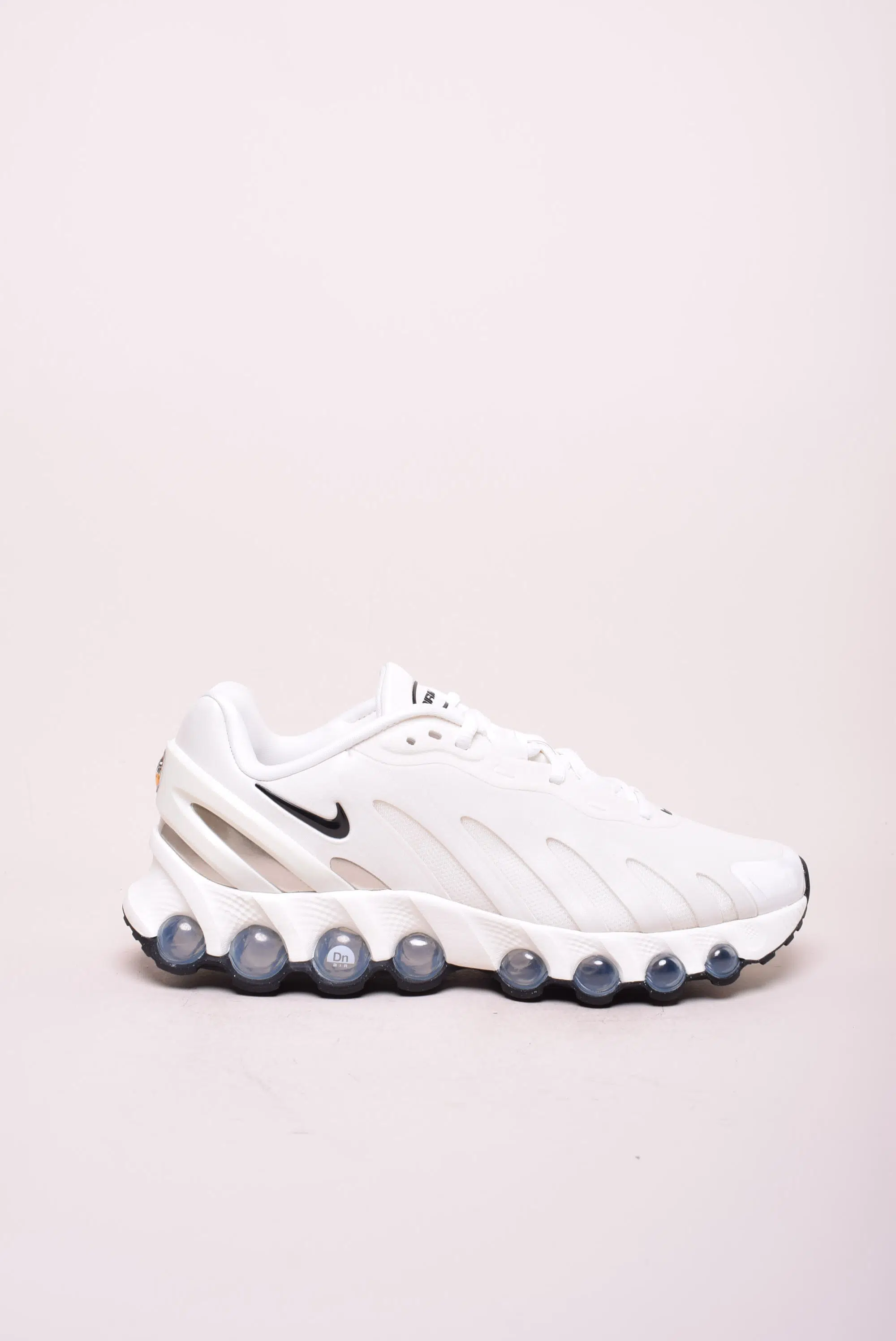 Pantofi sport dama Air Max DN8 [0]