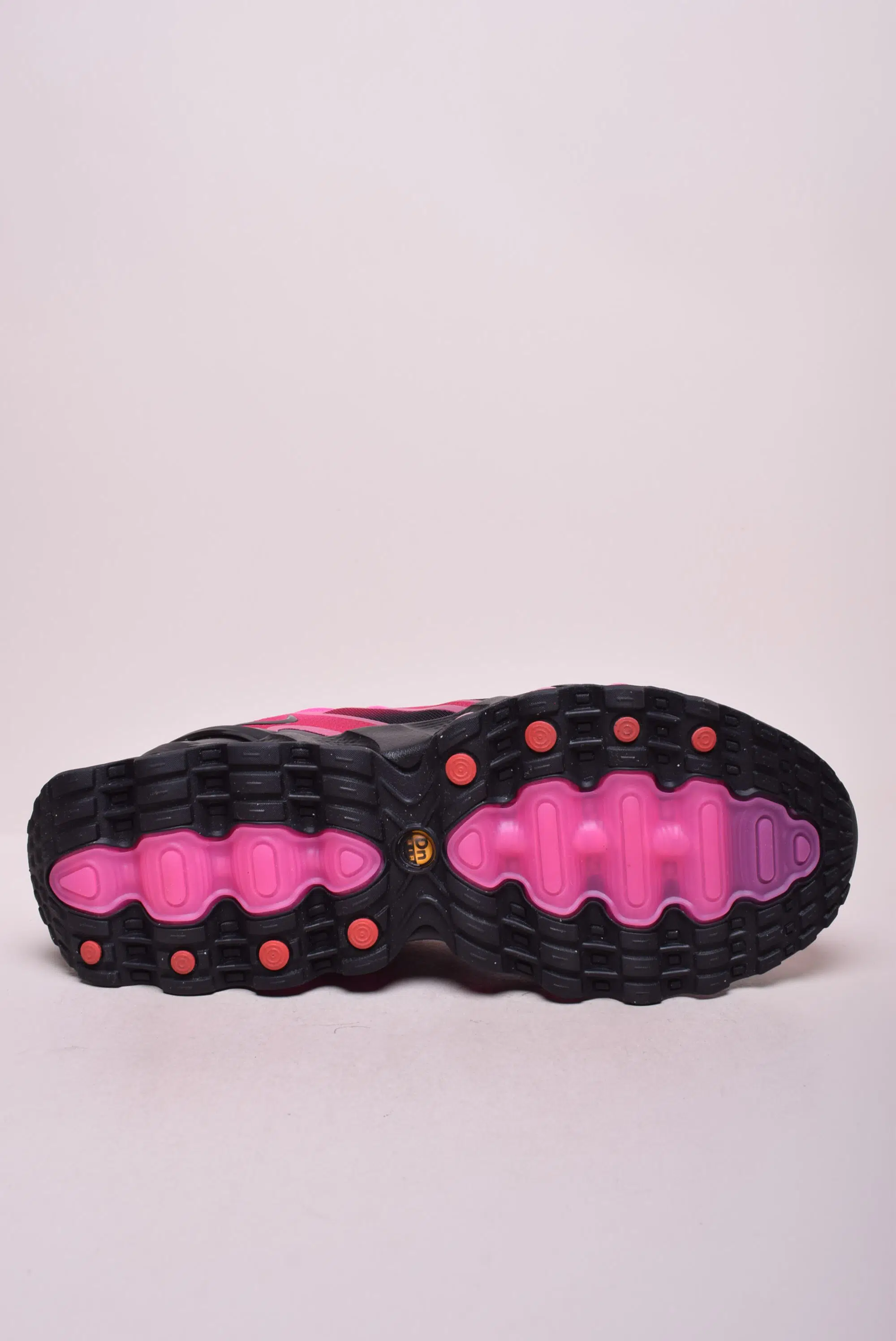 Pantofi sport dama Air Max DN8 [1]