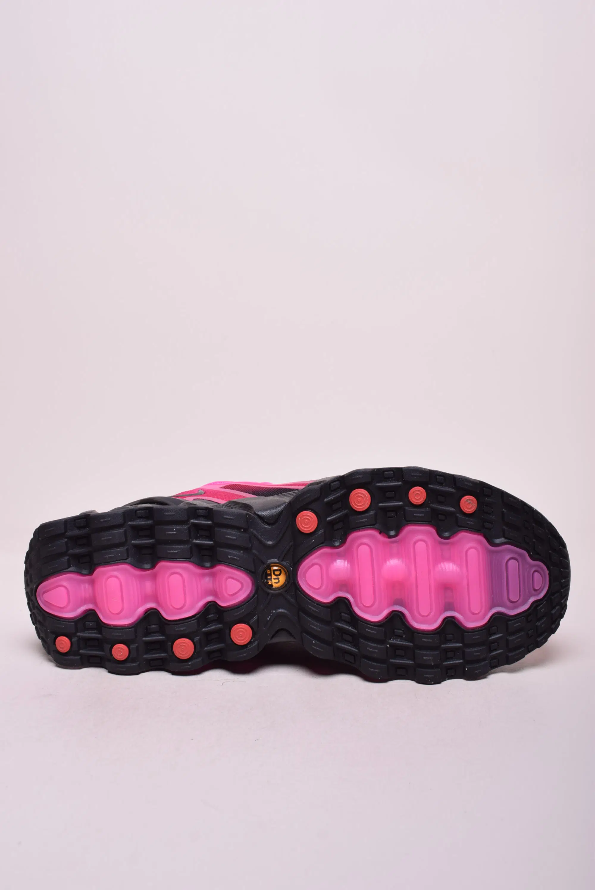 Pantofi sport dama Air Max DN8 [1]