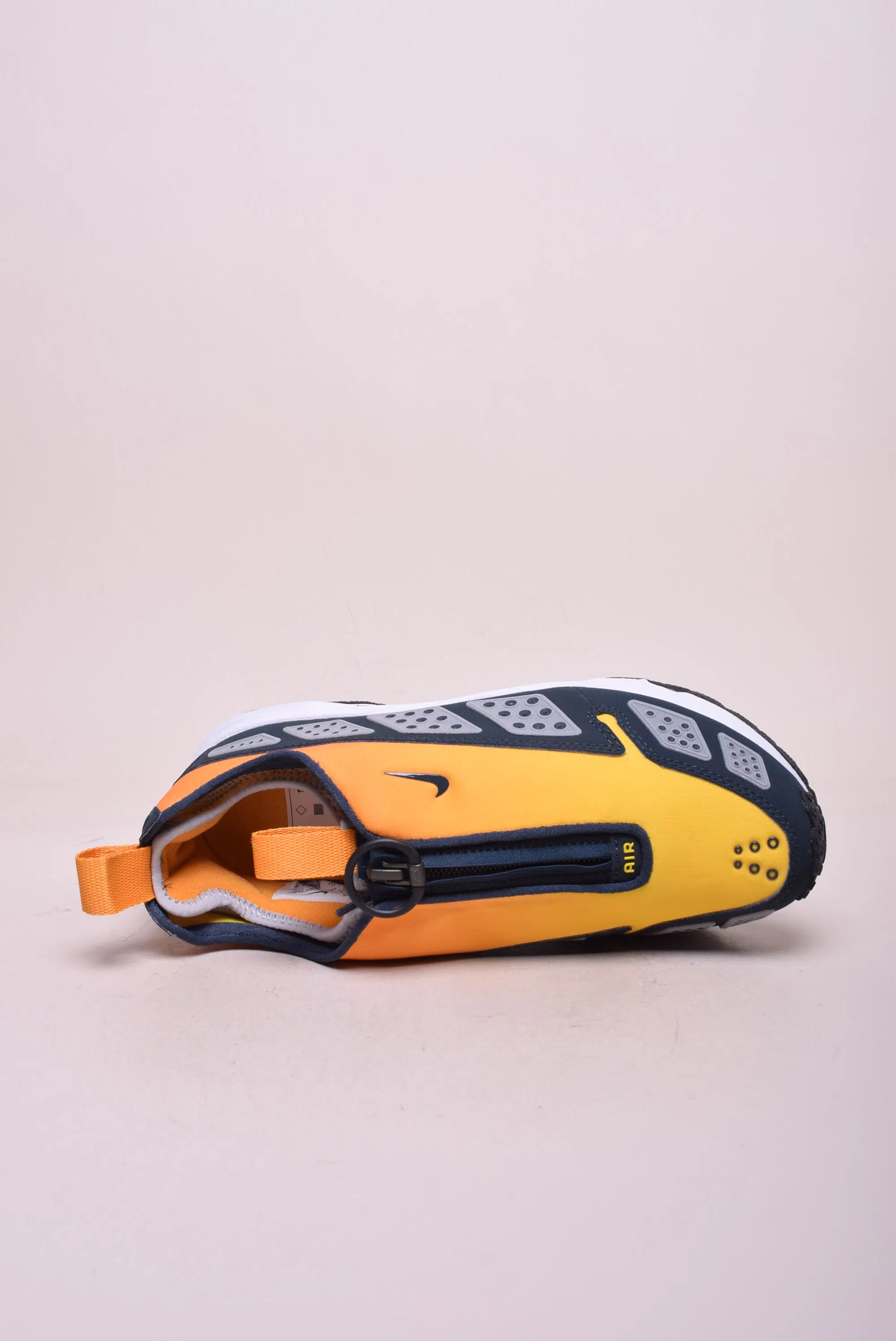 Pantofi sport dama Air Max SNDR [3]