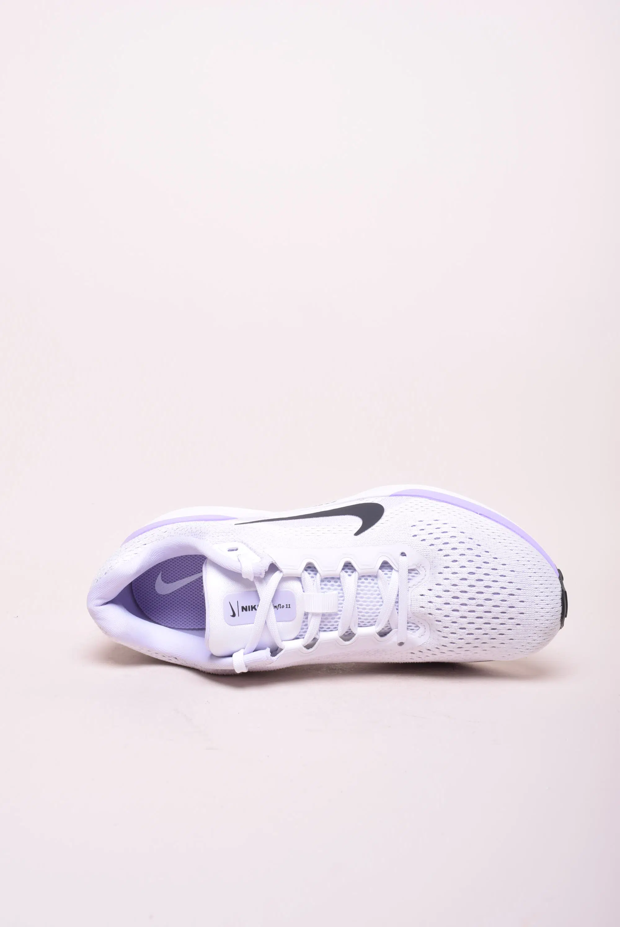 Pantofi sport dama Air Winflo 11 [3]