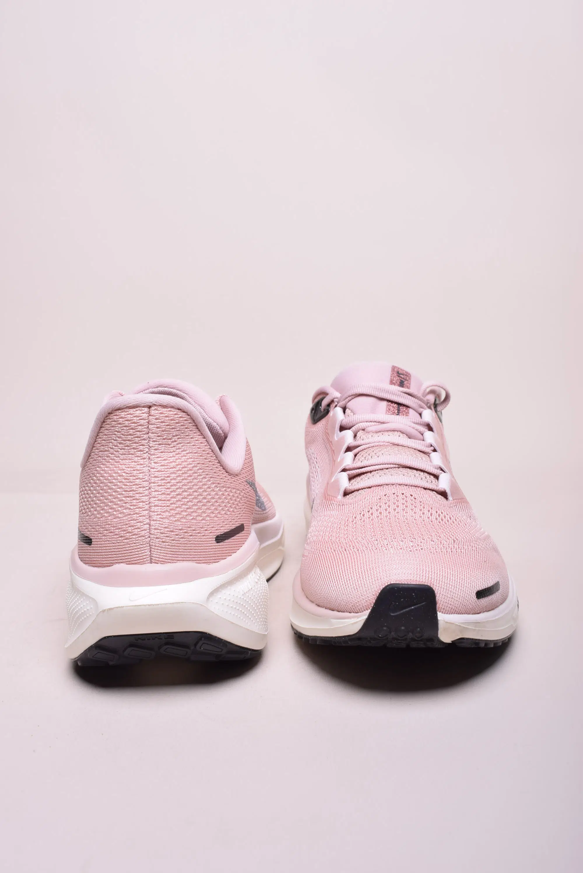Pantofi sport dama Air Zoom Pegasus 41 [2]