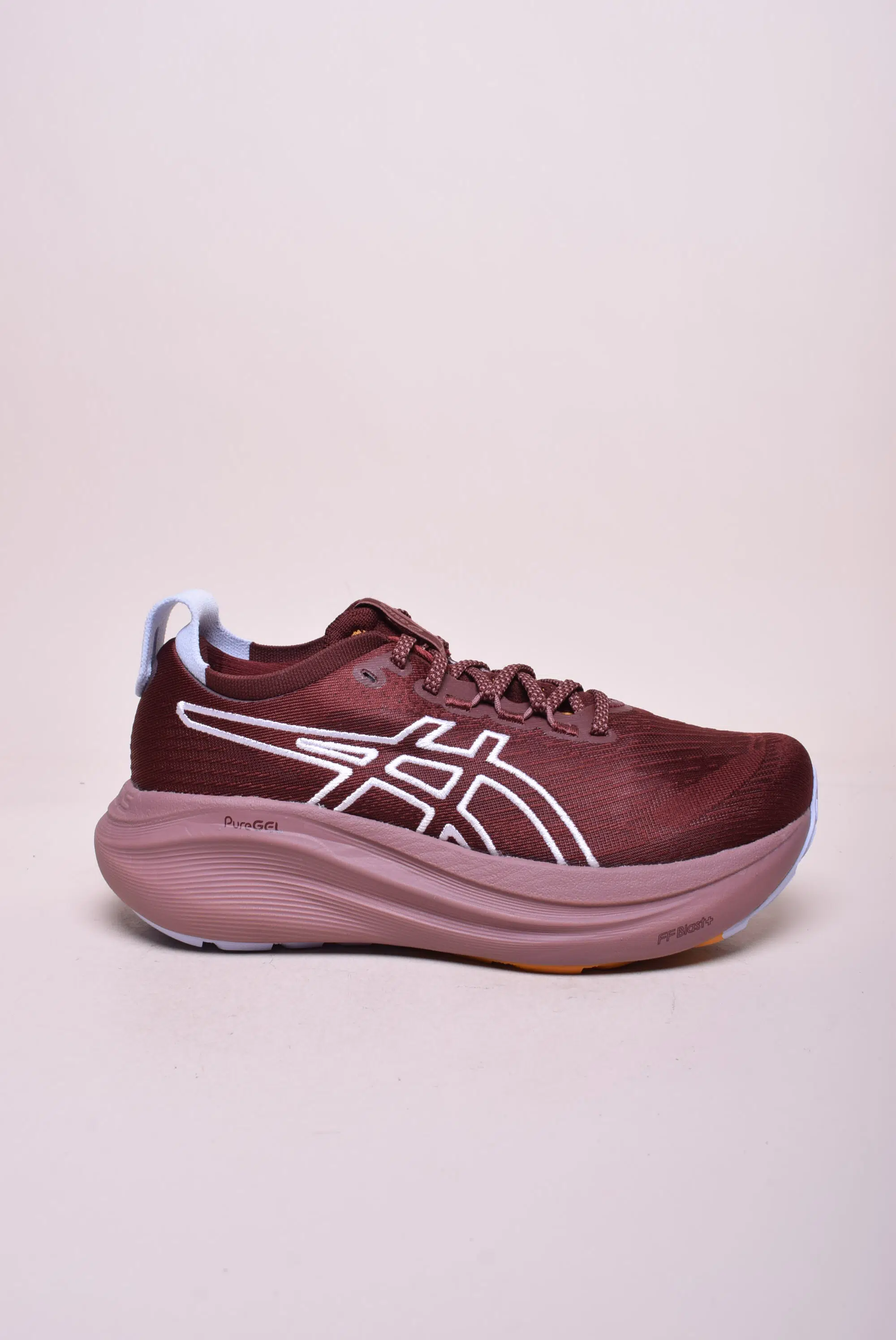 Pantofi sport dama Gel-Nimbus 27