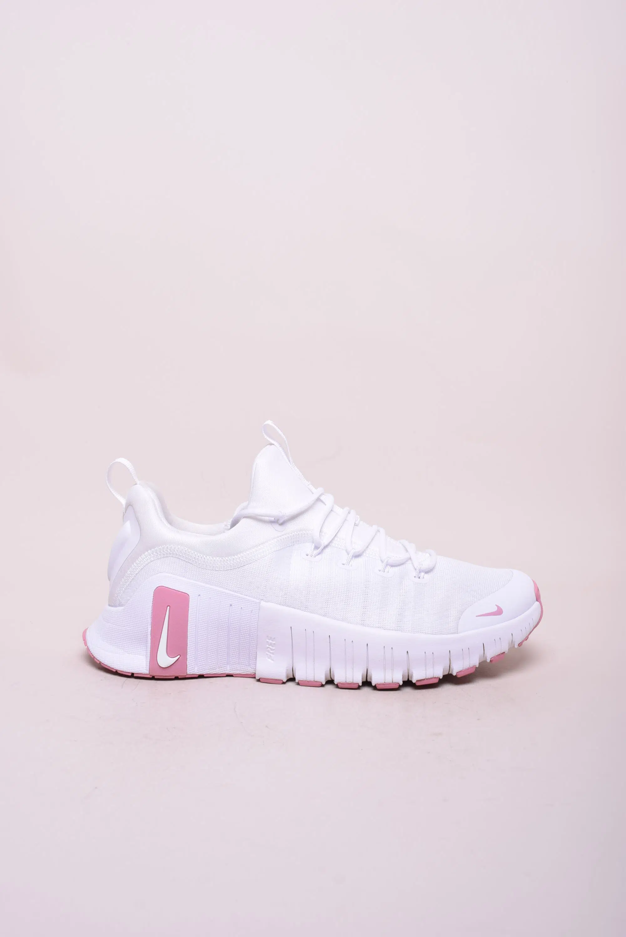 Pantofi sport dama Metcon 6 [0]