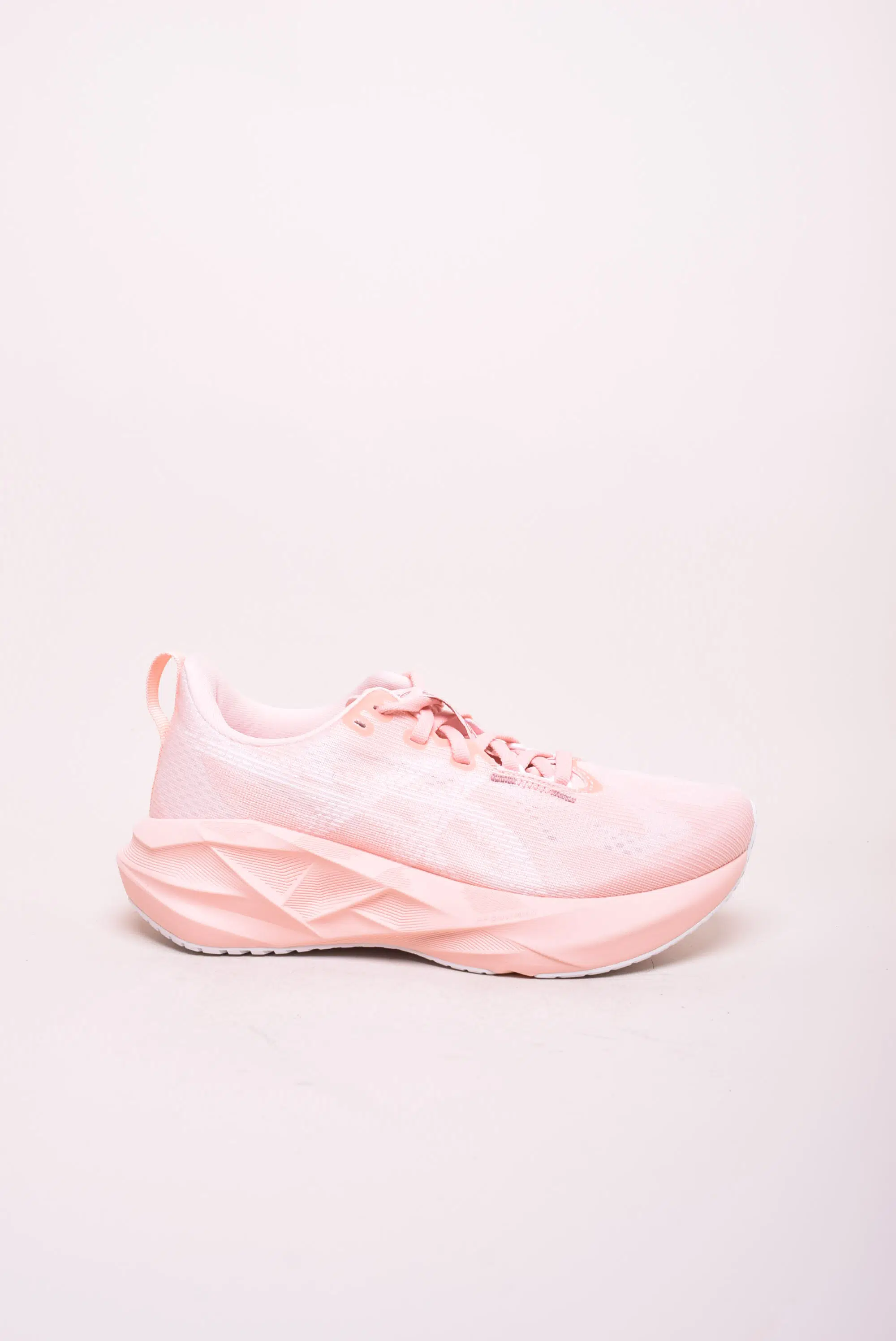 Pantofi sport dama Novablast 5 [0]