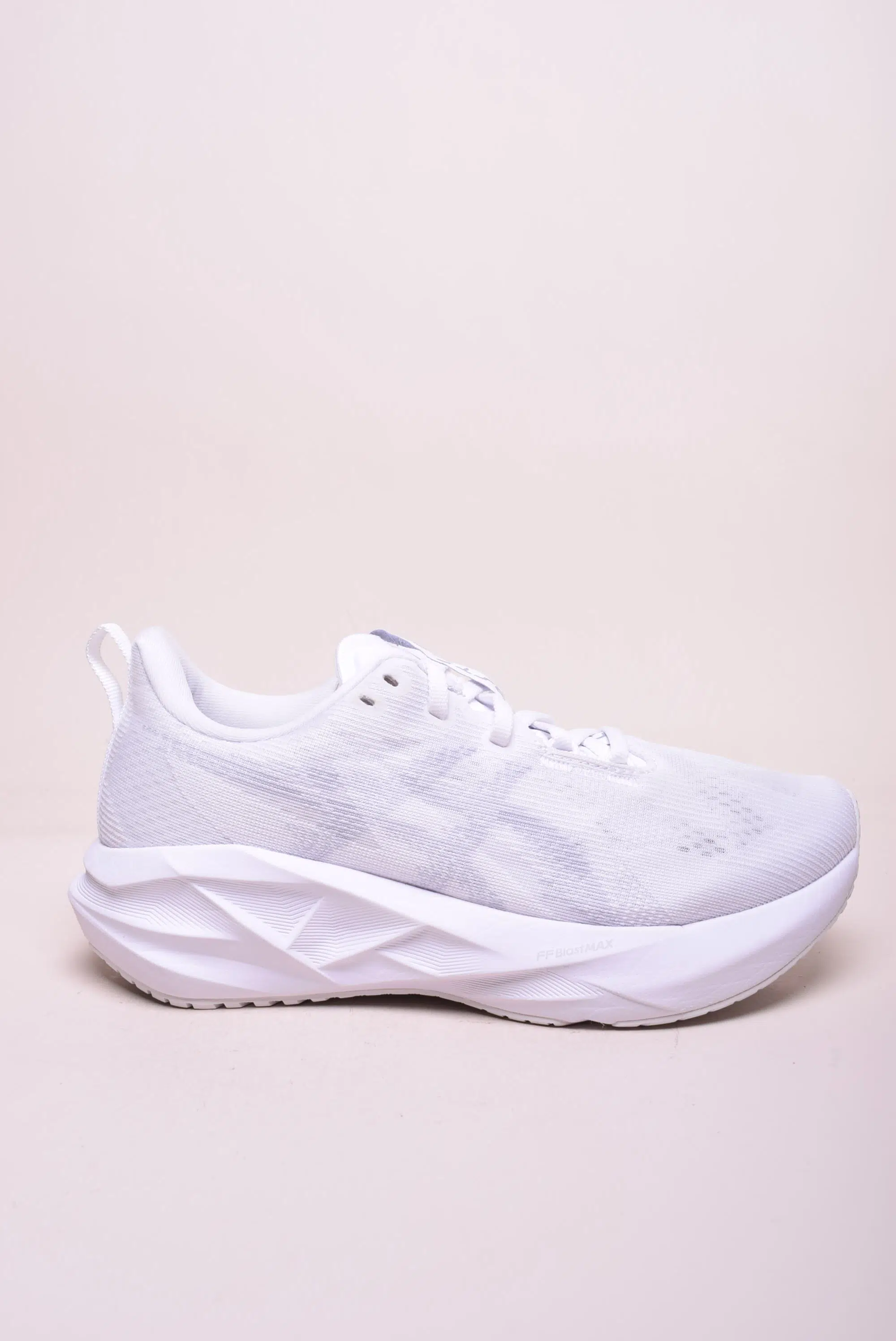 Pantofi sport și teniși damă - Pantofi sport dama Novablast 5