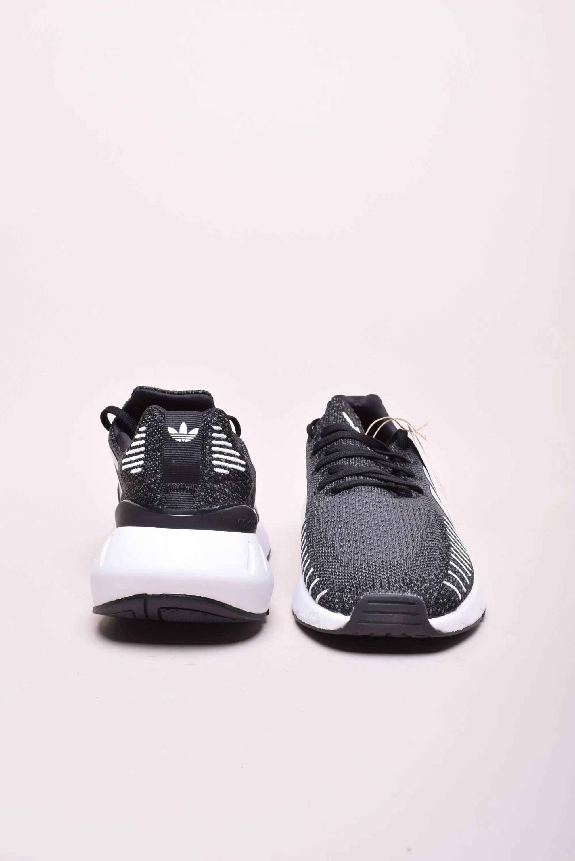 Pantofi sport dama Swift Run 22 [2]