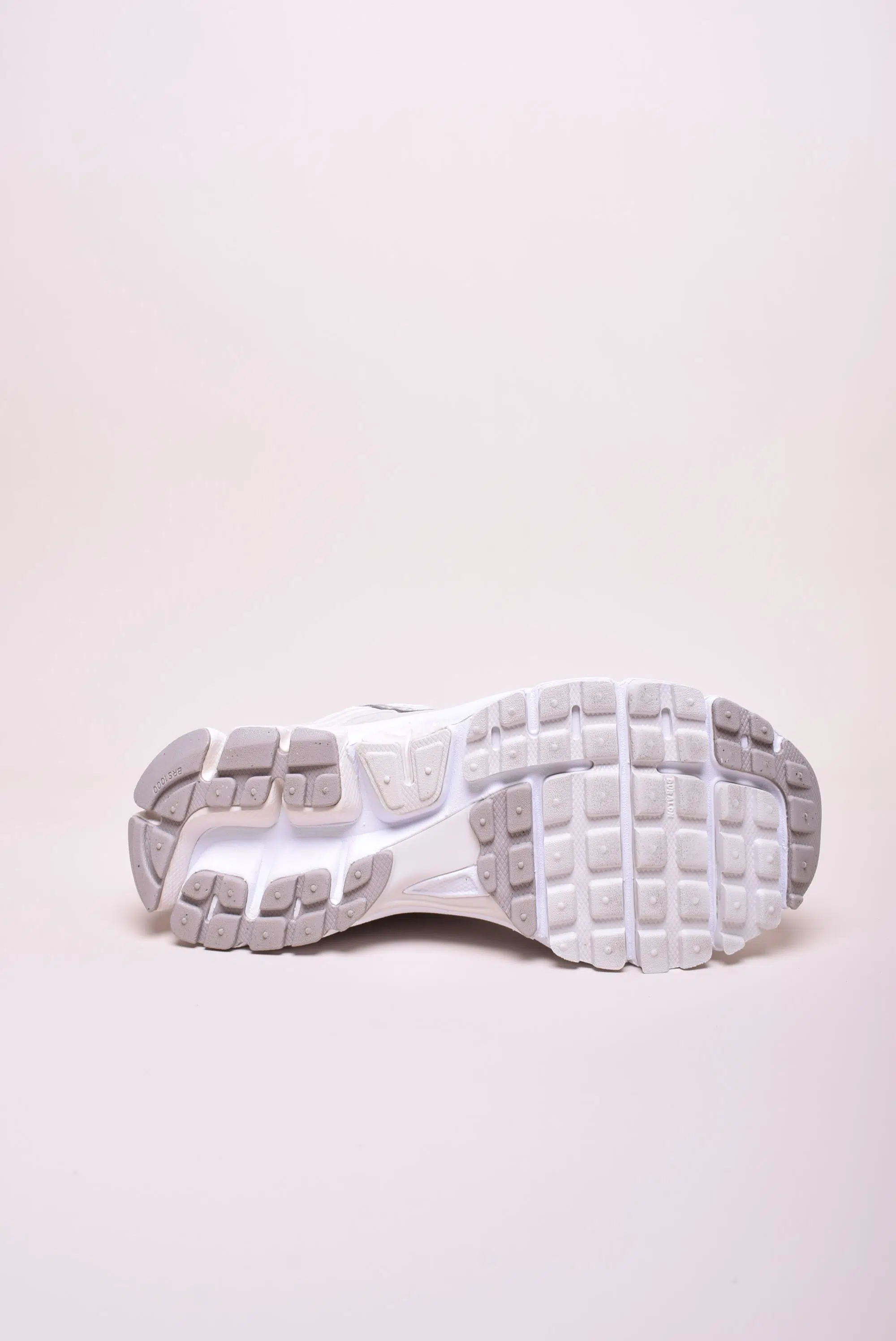 Pantofi sport dama Vomero 5 [1]