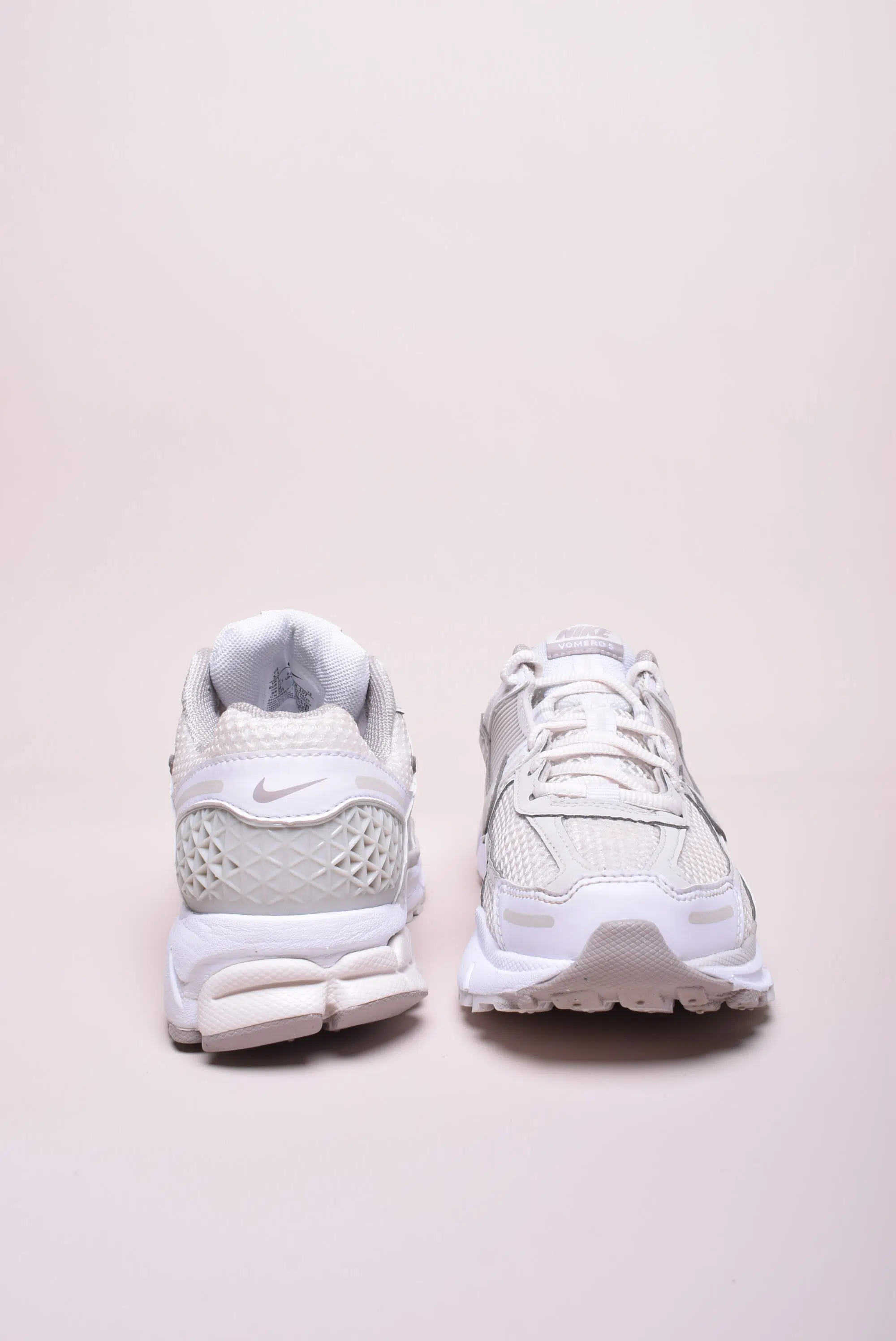 Pantofi sport dama Vomero 5 [2]