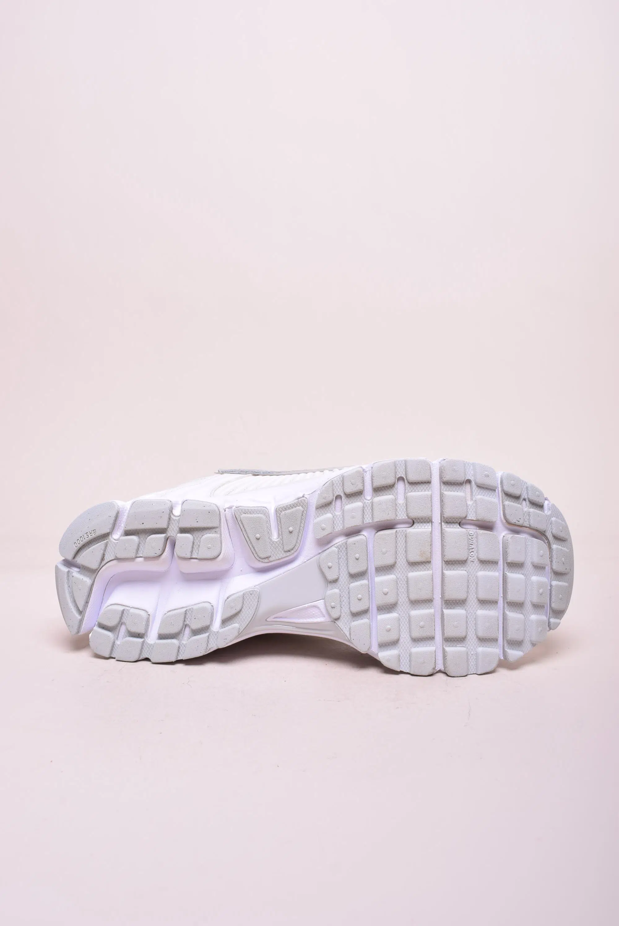 Pantofi sport dama Vomero 5 [1]